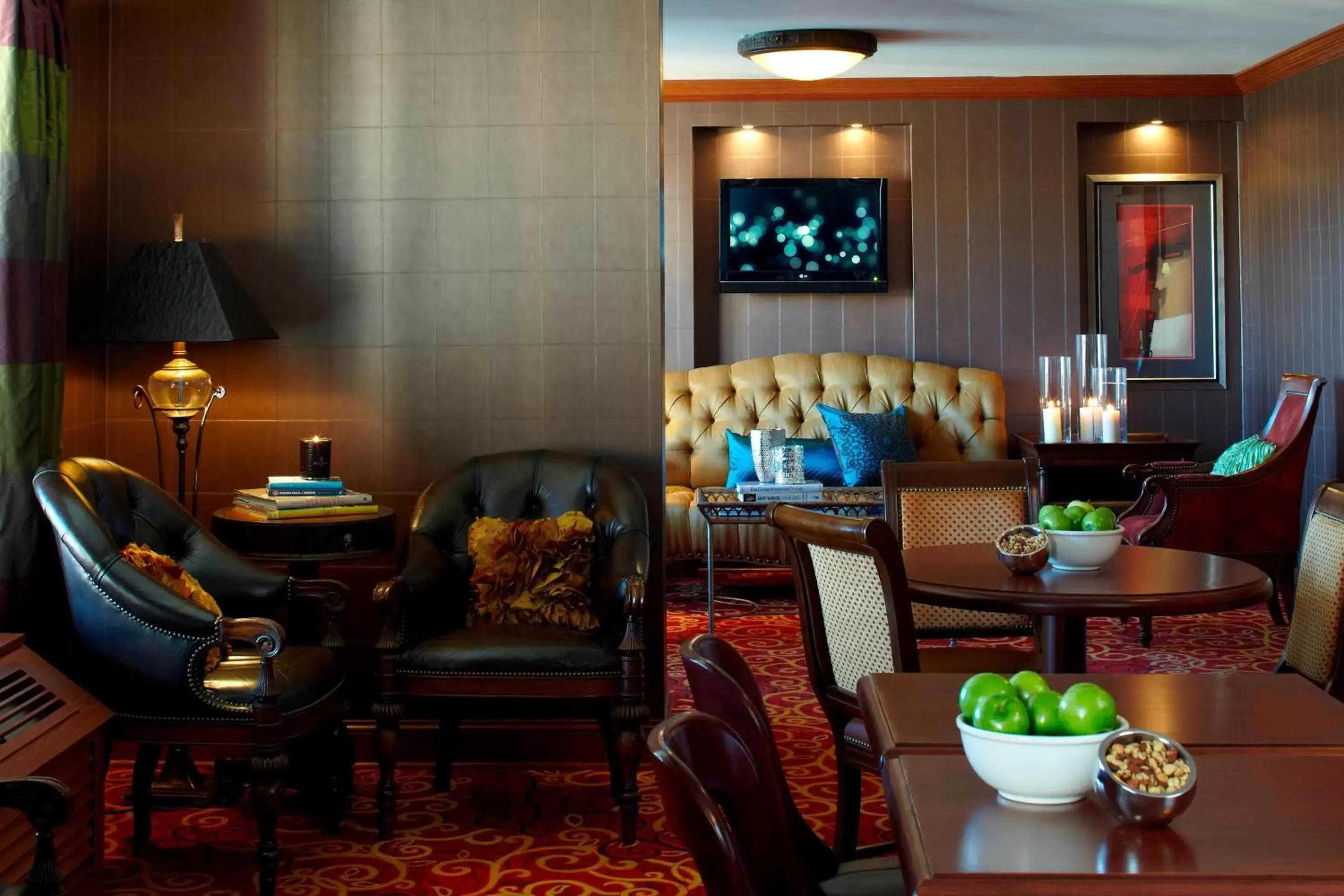 Lounge or bar in Renaissance Minneapolis Hotel, The Depot