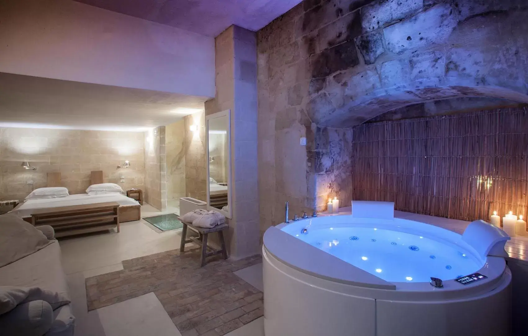 Bathroom in L'Hotel In Pietra