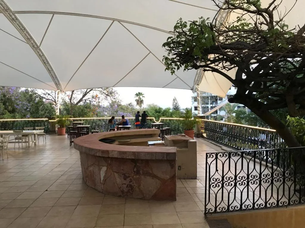 Restaurant/places to eat in Hotel Coral Cuernavaca