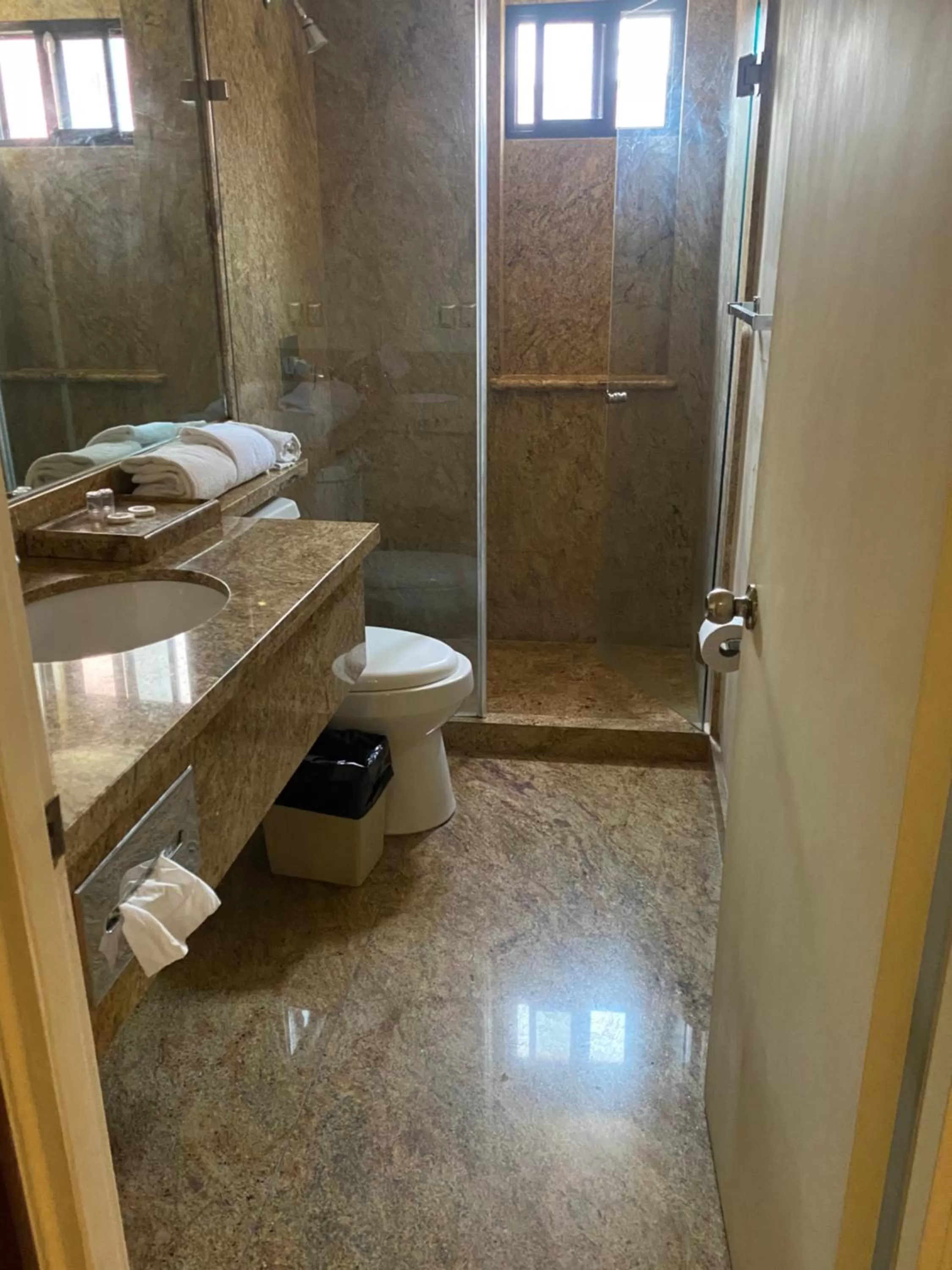 Bathroom in Rose Hotel