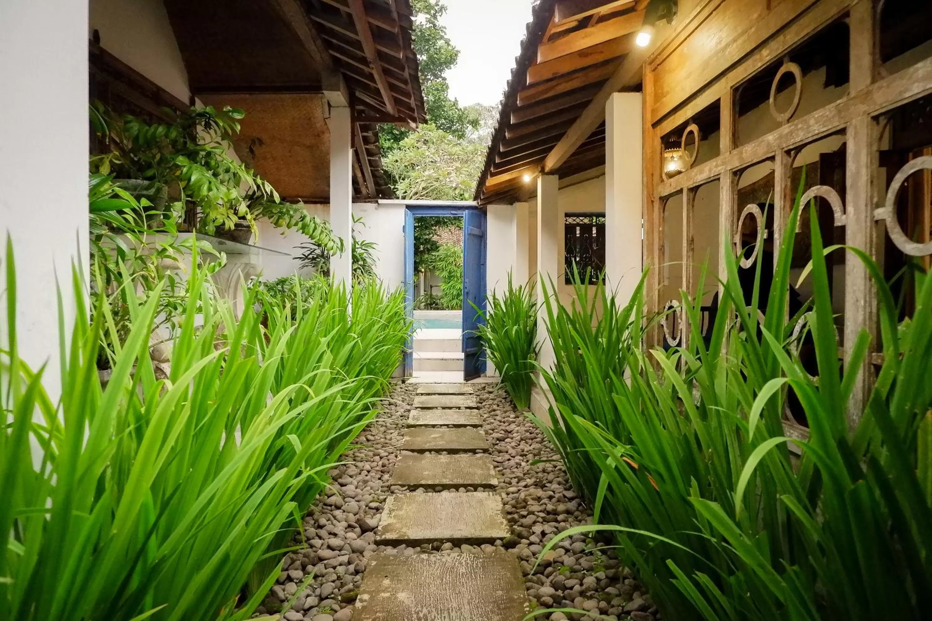 Garden in D'omah Yogya Hotel