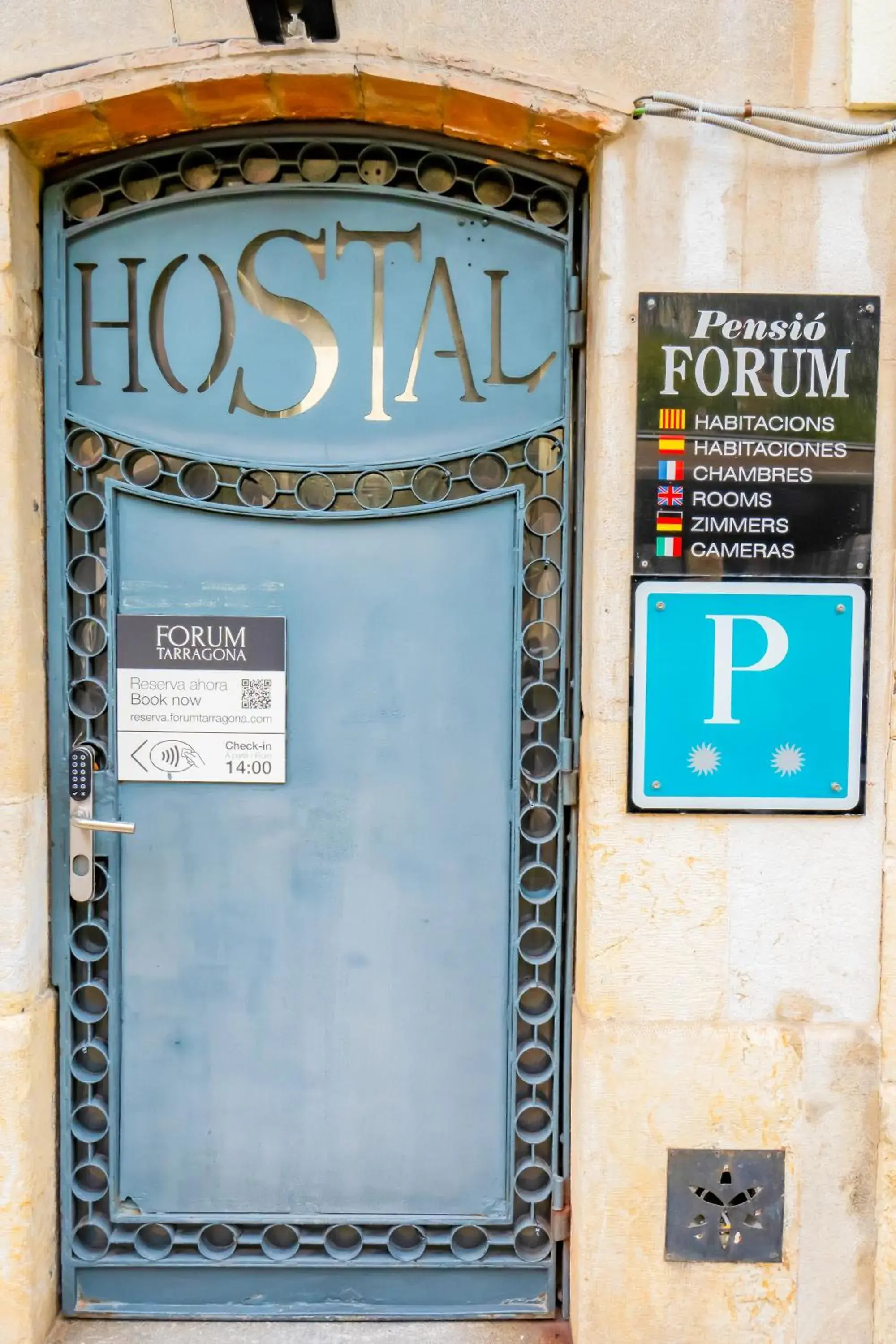 Facade/entrance, Property Logo/Sign in Forum Tarragona