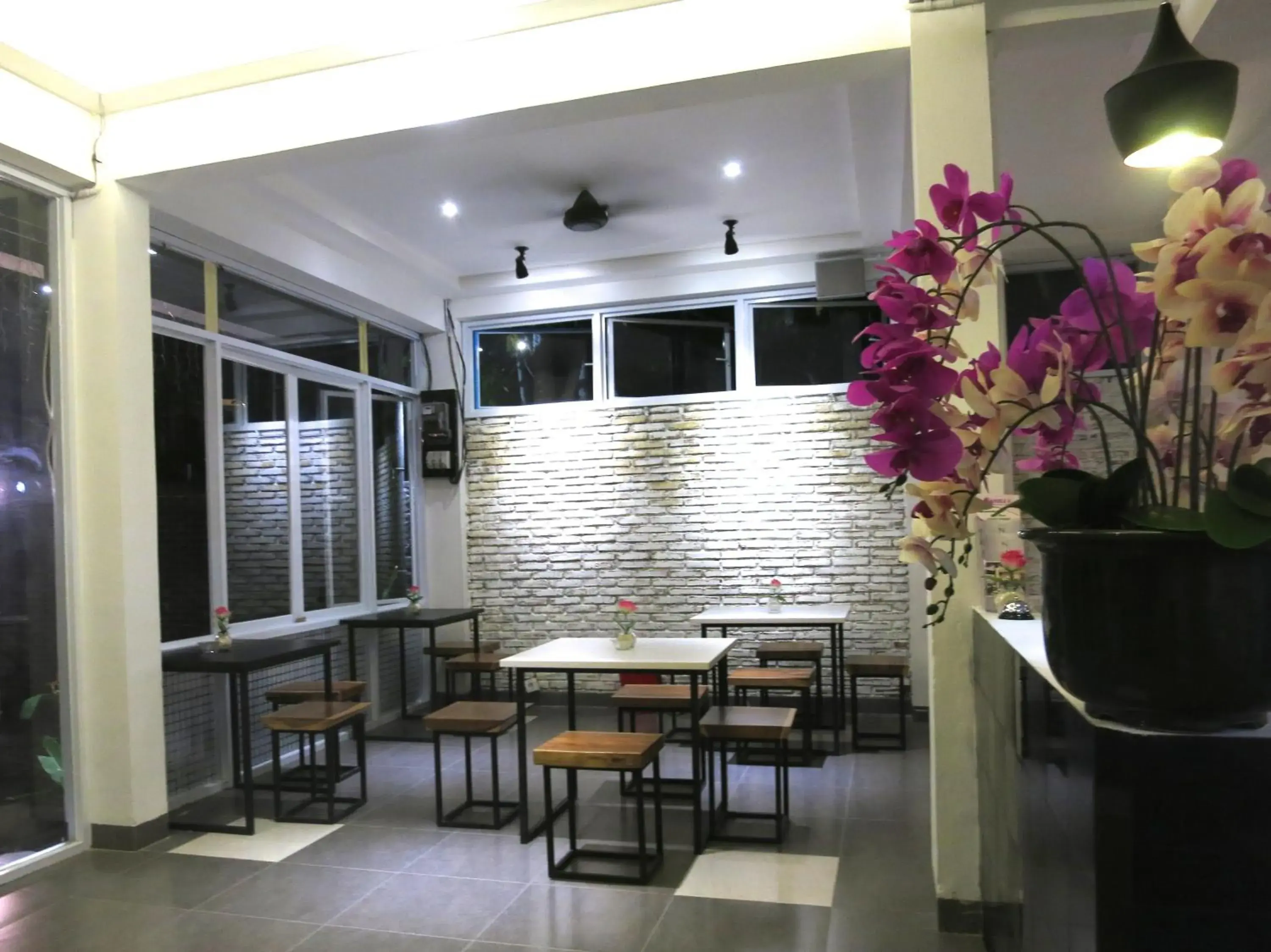 Lobby or reception, Lounge/Bar in Hart Hotel Arjuna Lobby or reception, Lounge/Bar in Hart Hotel Arjuna