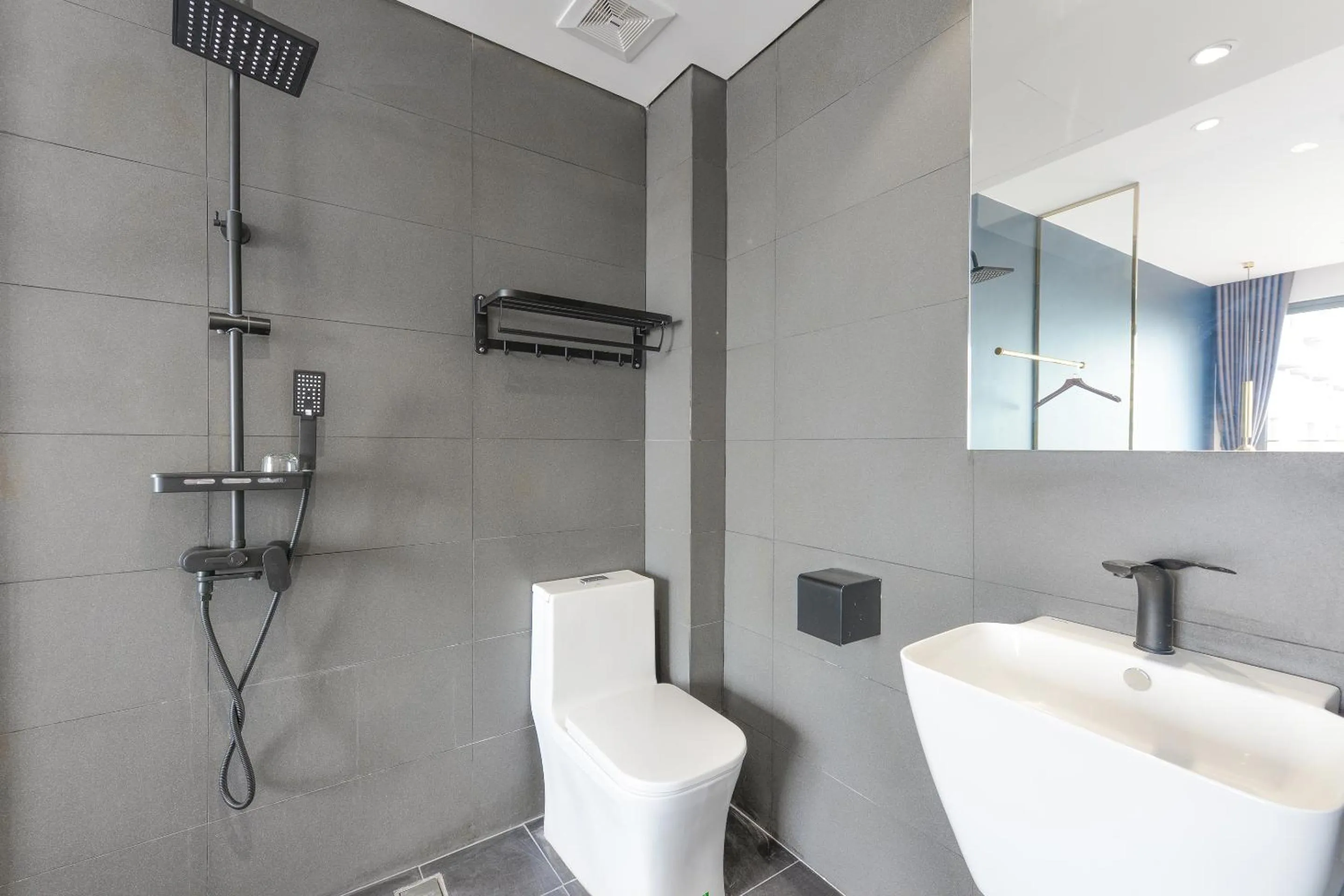 Bathroom in BH Riverside Hotel