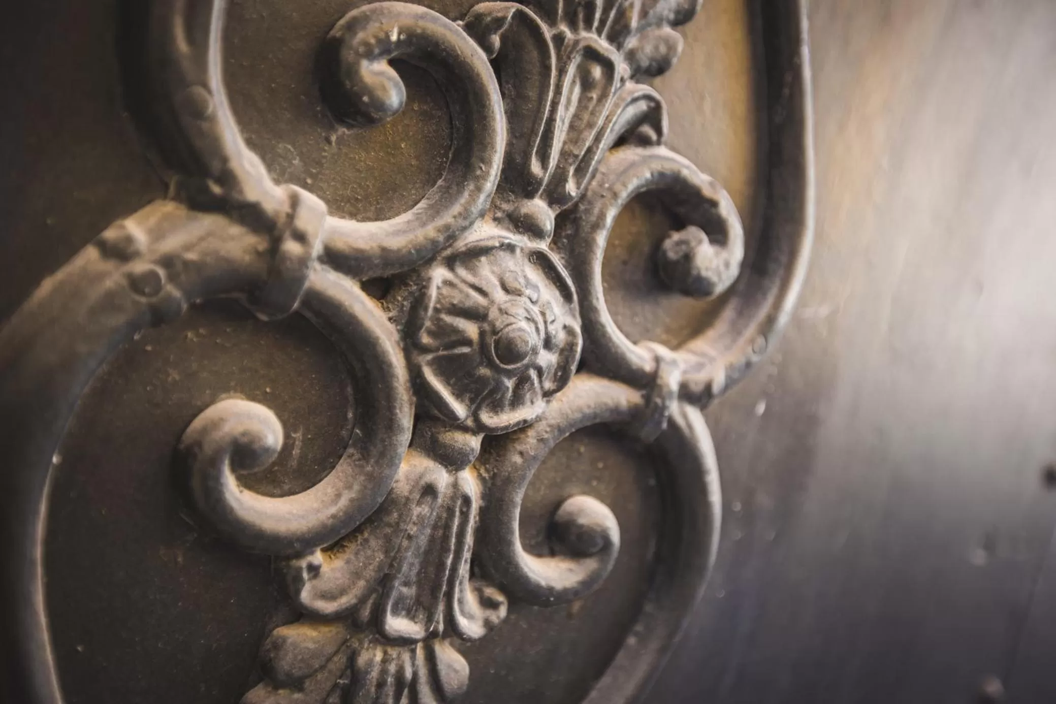 Decorative detail in B&B Le Ferule