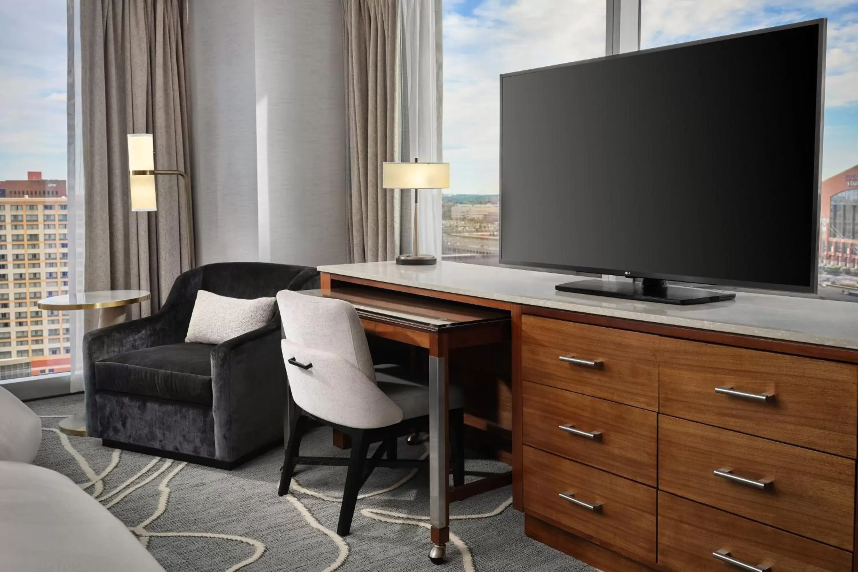 Photo of the whole room, TV/Entertainment Center in JW Marriott Indianapolis