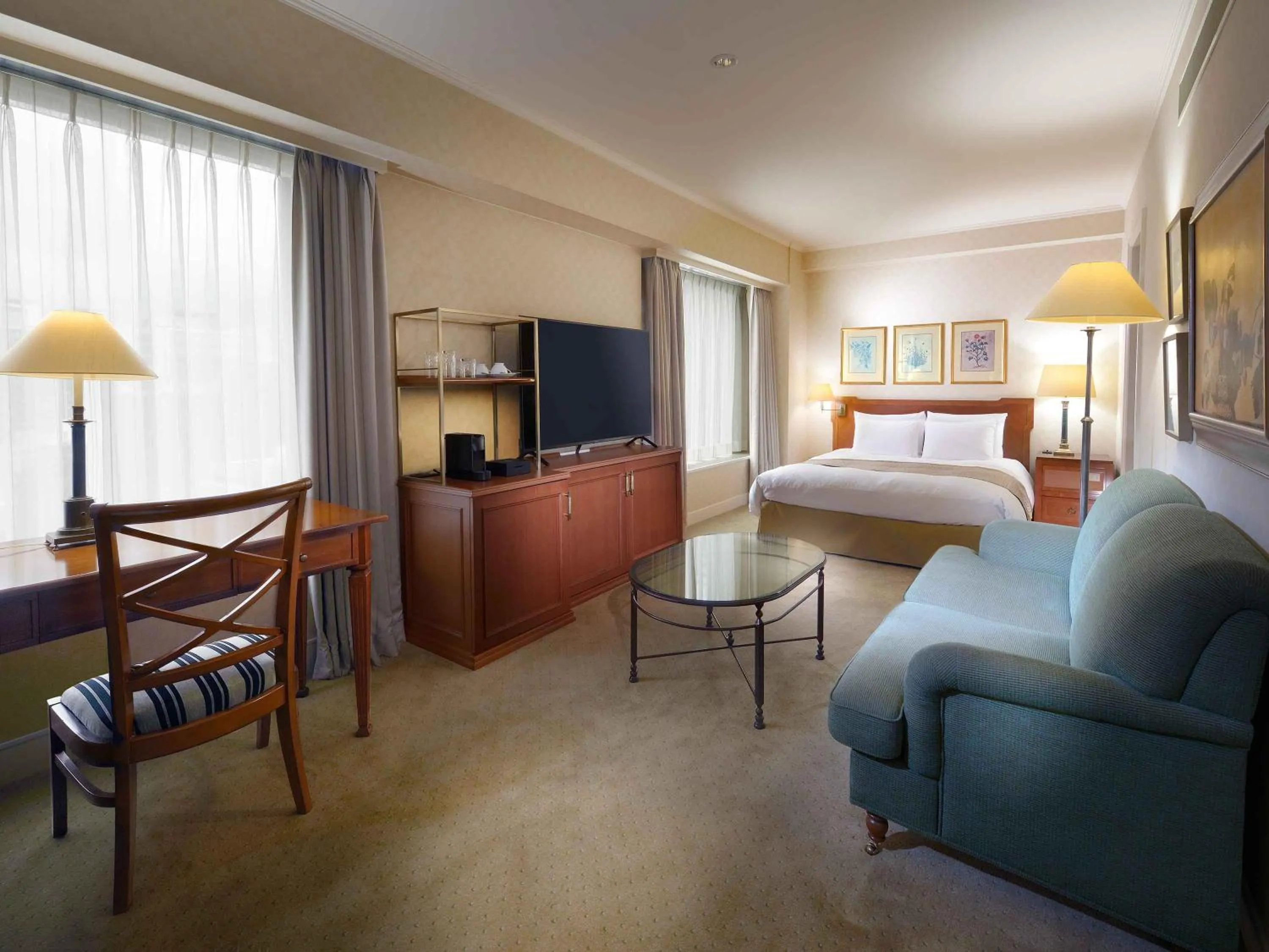 Photo of the whole room, Bed in Nagoya Kanko Hotel