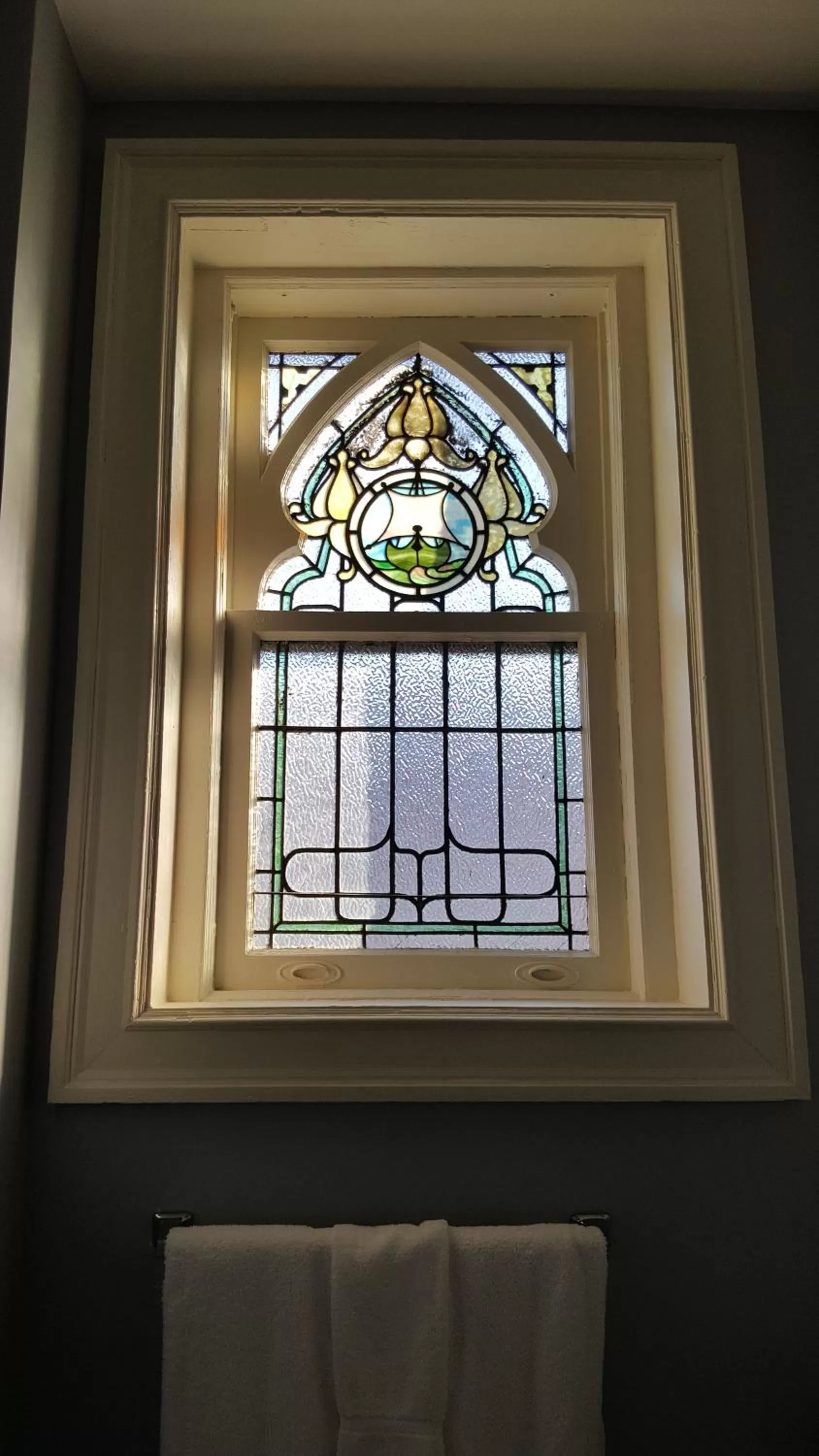 Property building in Mansions on Fifth