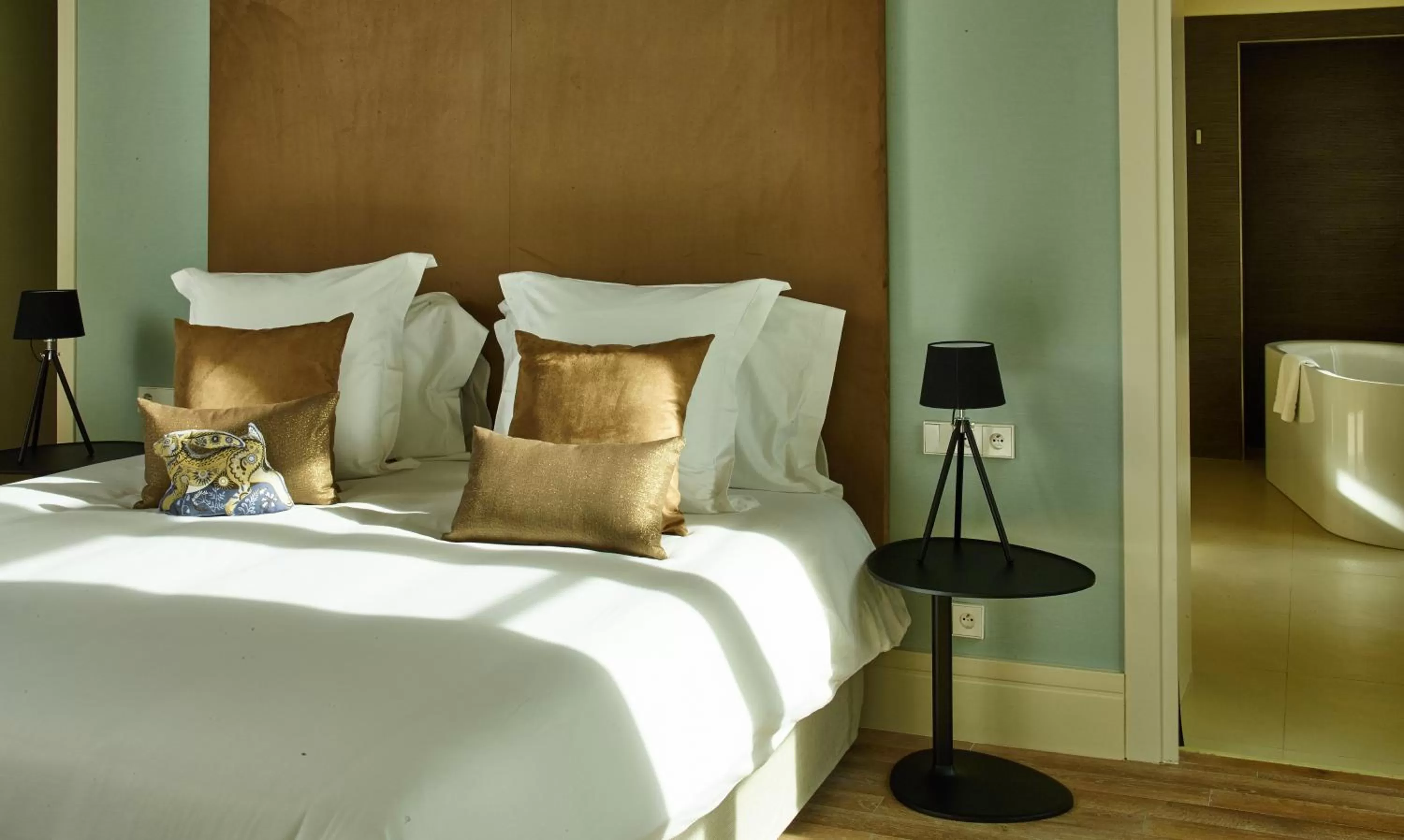 Bed in Hôtel de Cavoye