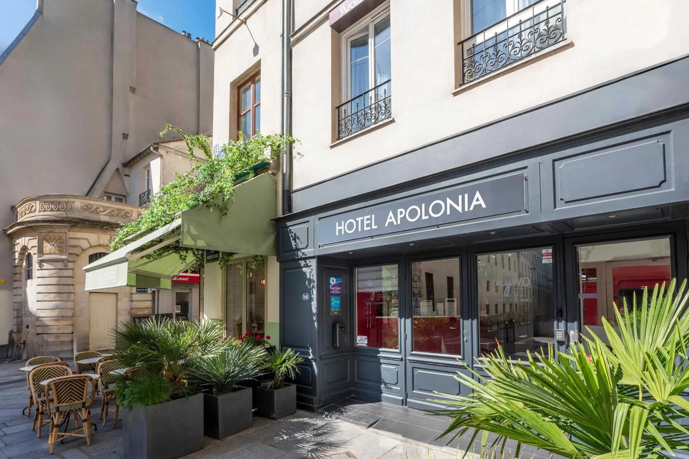 Facade/entrance in Hotel Apolonia Paris Mouffetard, Sure Hotel Collection by Best Western Facade/entrance in Hotel Apolonia Paris Mouffetard, Sure Hotel Collection by Best Western