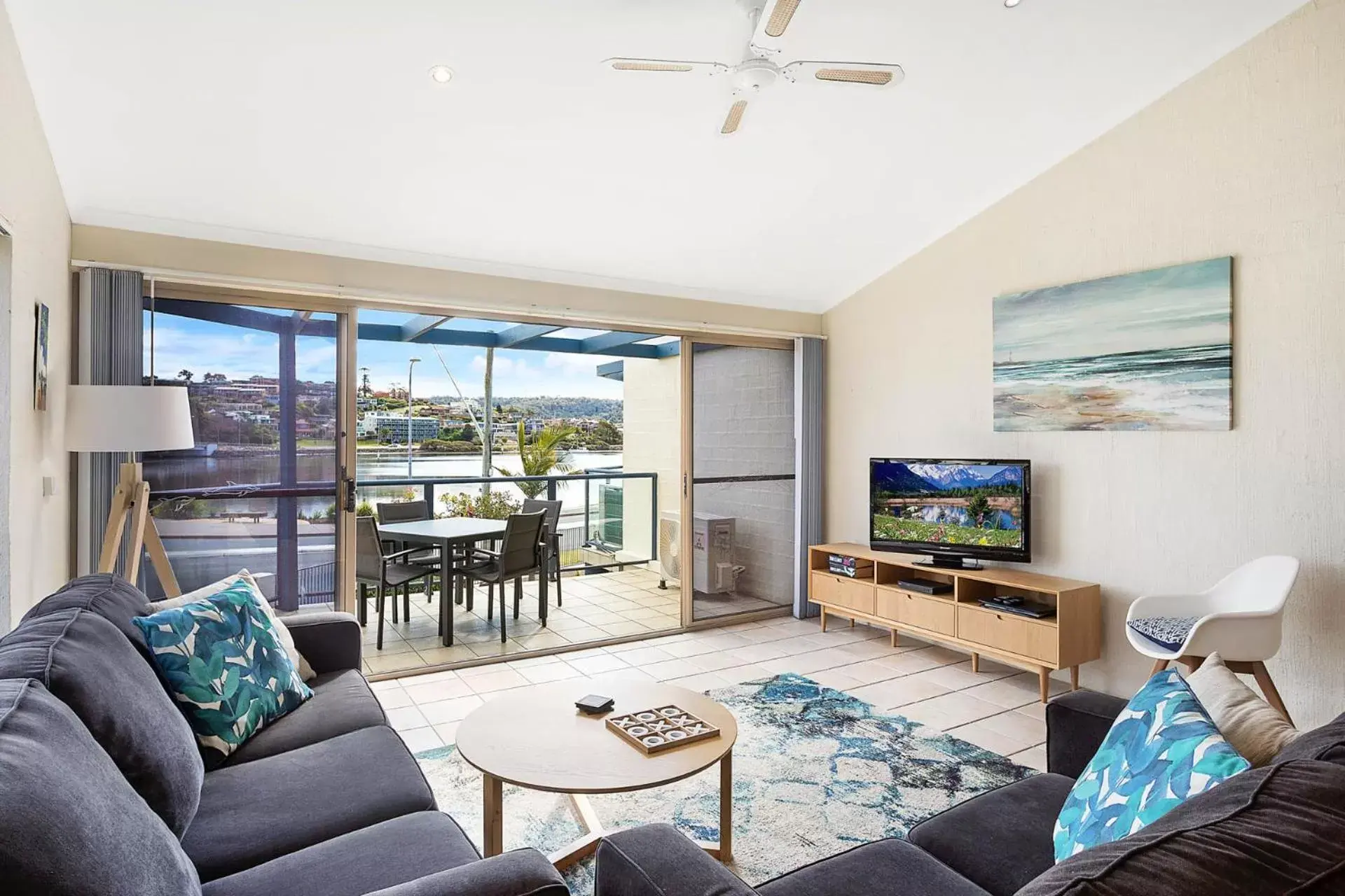 Living room, Seating Area in Sails Luxury Apartments Merimbula