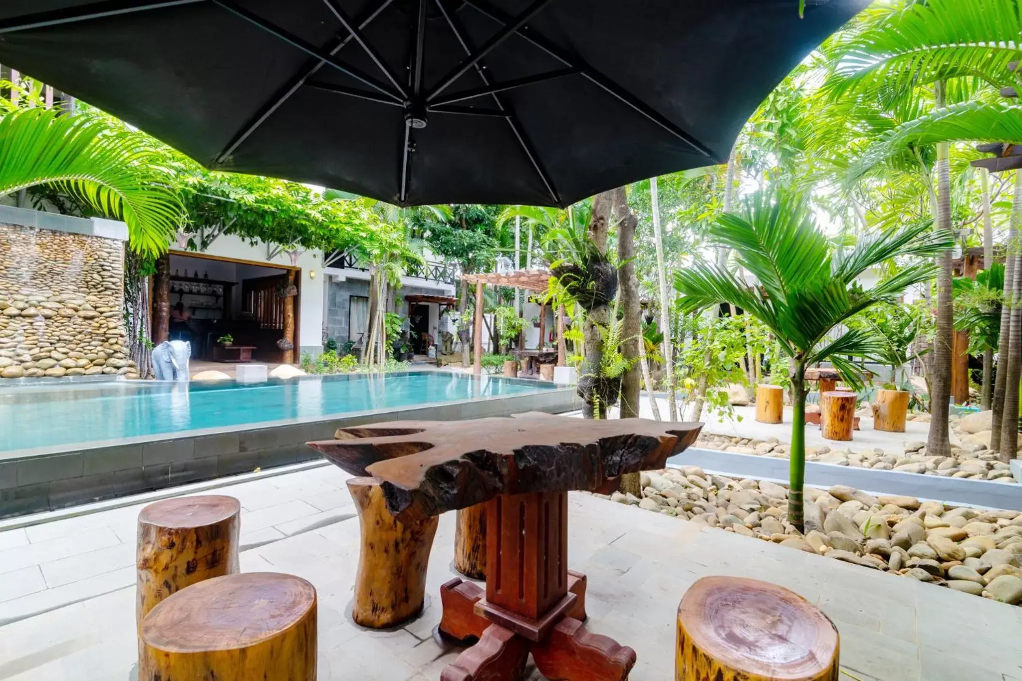 Garden view, Swimming Pool in Bunwin Siem Reap