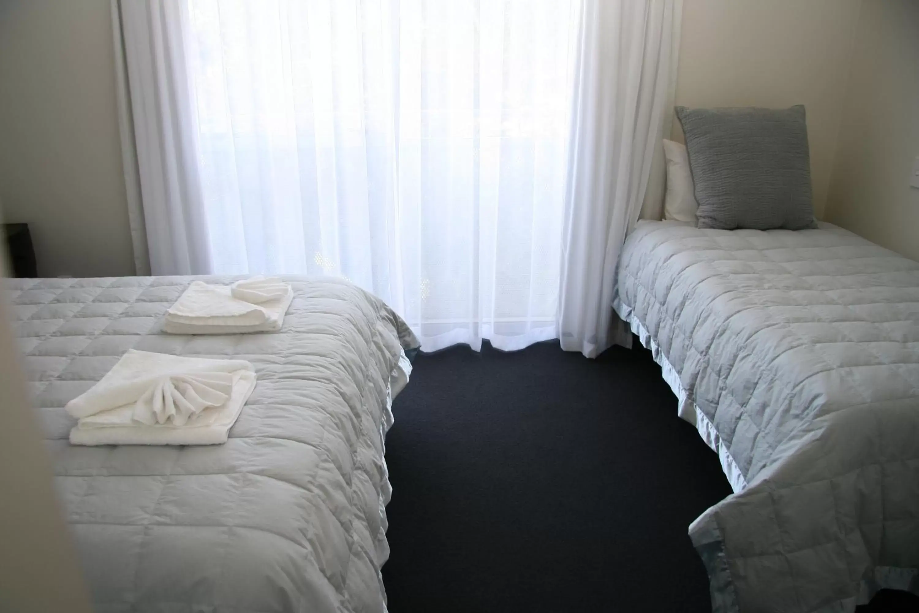 Bed in Oceans Resort Whitianga