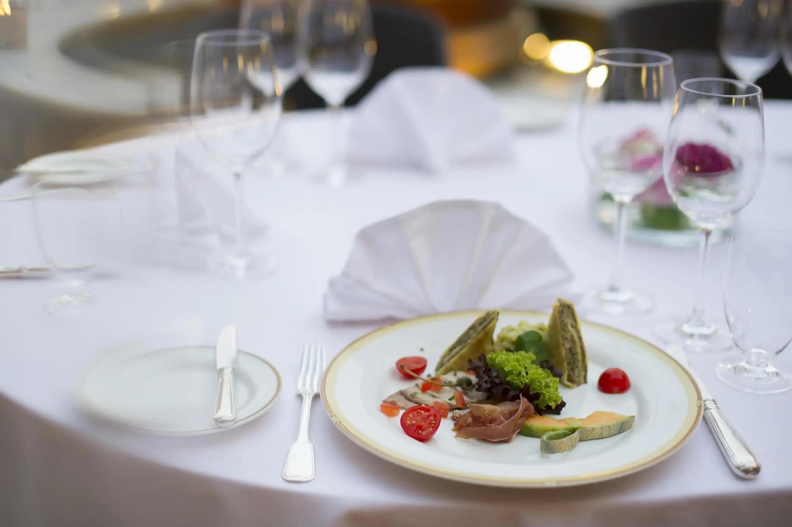 Restaurant/places to eat, Lunch and Dinner in Insel-Hotel Heilbronn