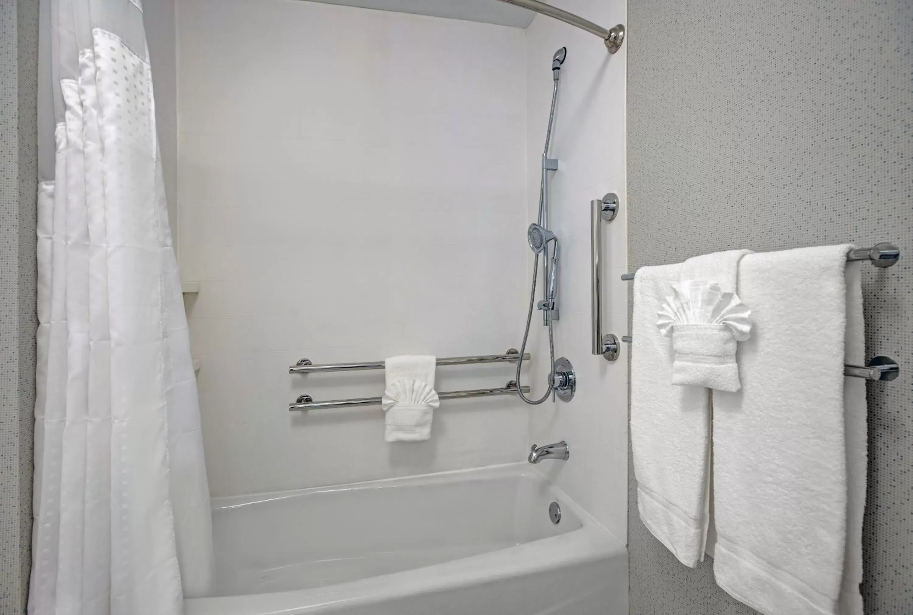 Bathroom in Holiday Inn Express & Suites - Milwaukee - Brookfield, an IHG Hotel