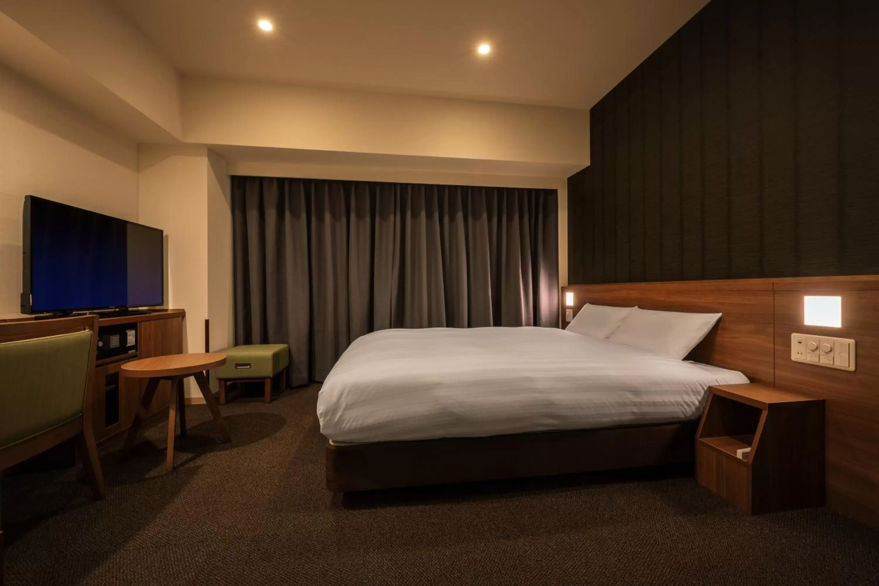 Bed in Dormy Inn Morioka