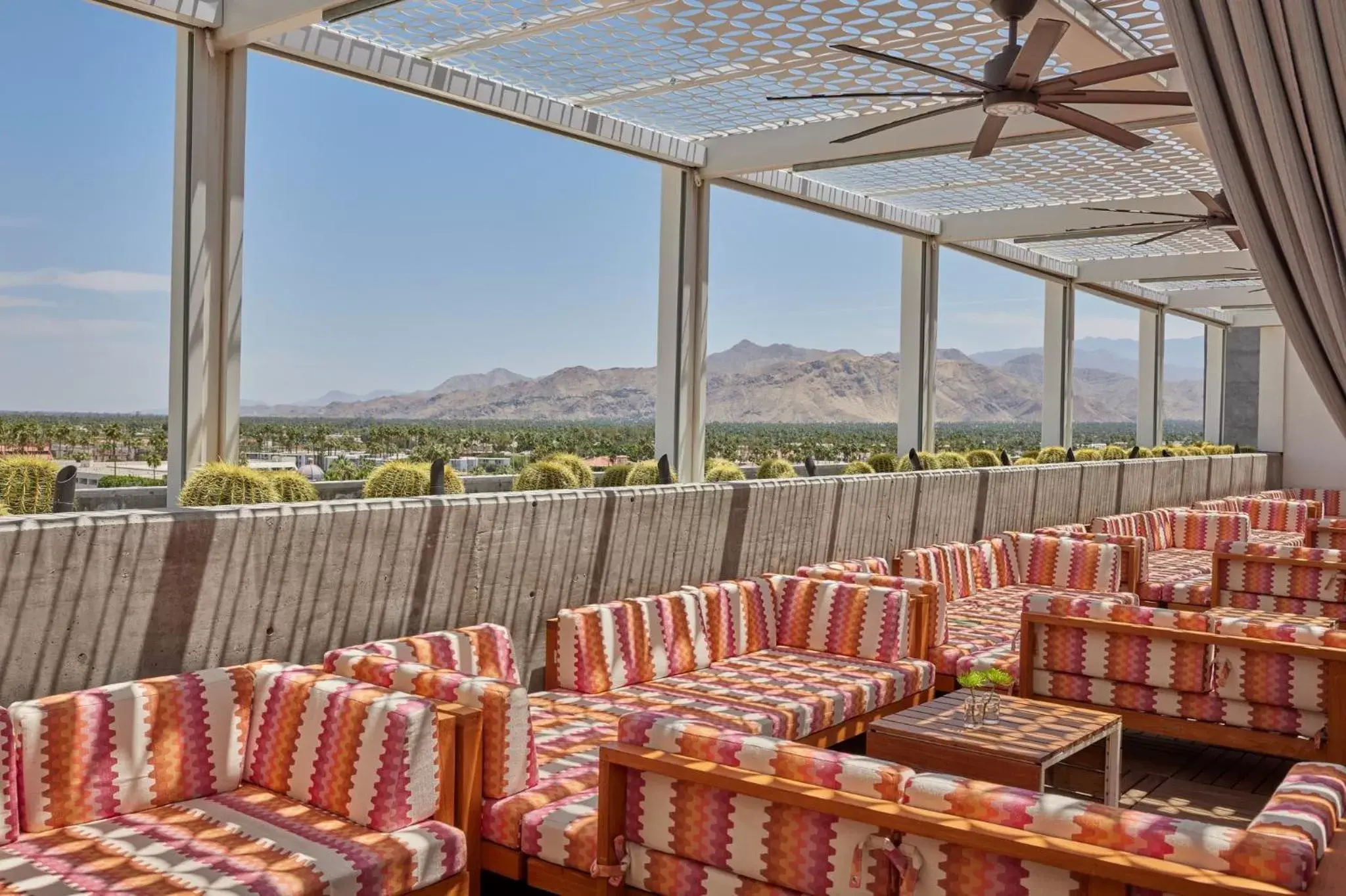Restaurant/places to eat, Mountain View in Kimpton Rowan Palm Springs Hotel, an IHG Hotel