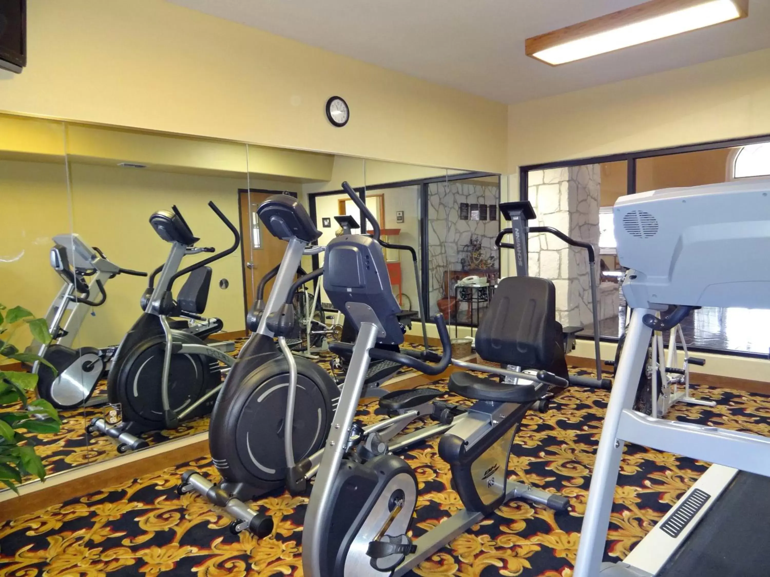 Fitness centre/facilities, Fitness Center/Facilities in Texas Inn Beeville