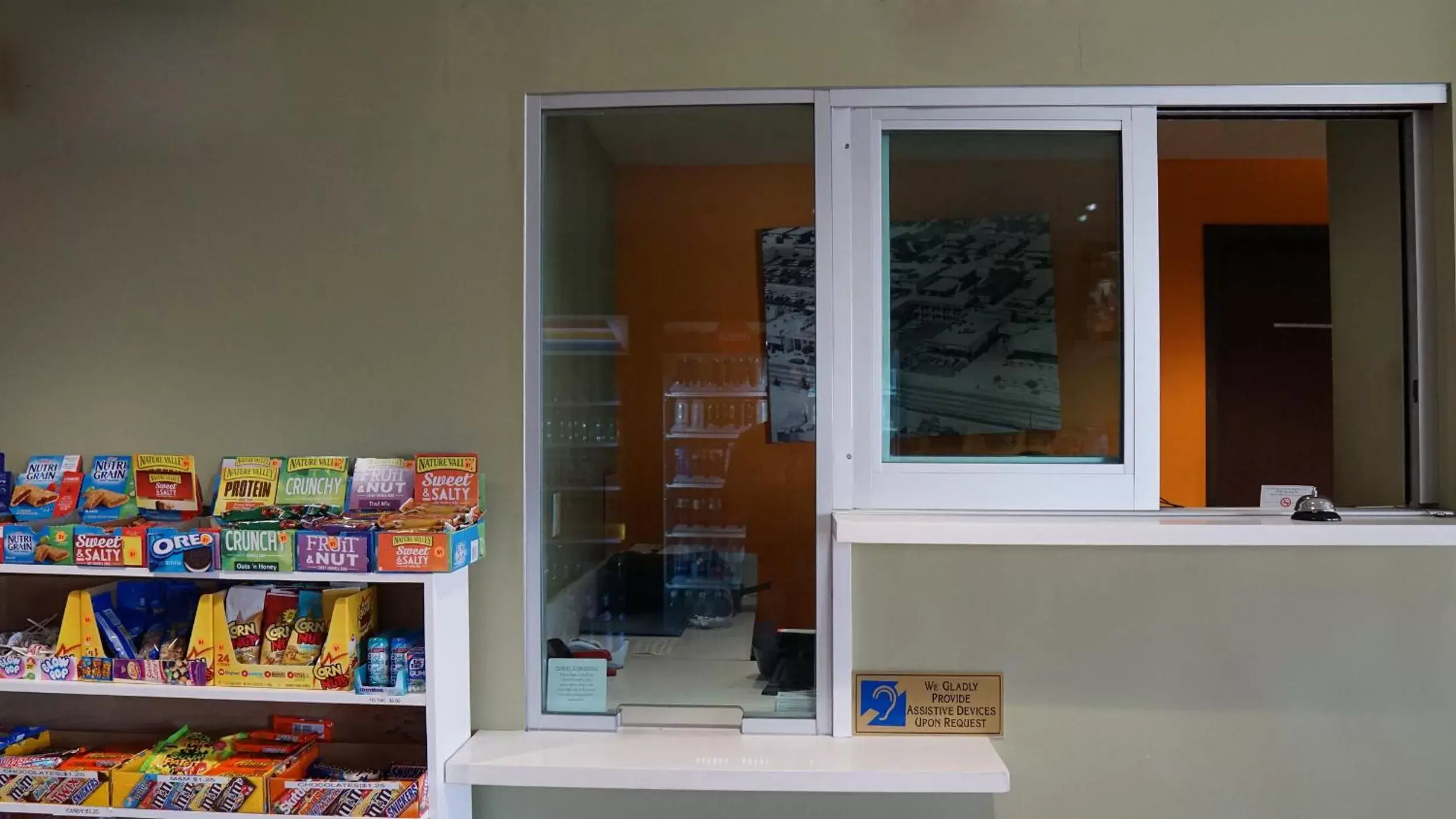 Lobby or reception in Hawthorne Plaza Inn Near LAX Lobby or reception in Hawthorne Plaza Inn Near LAX