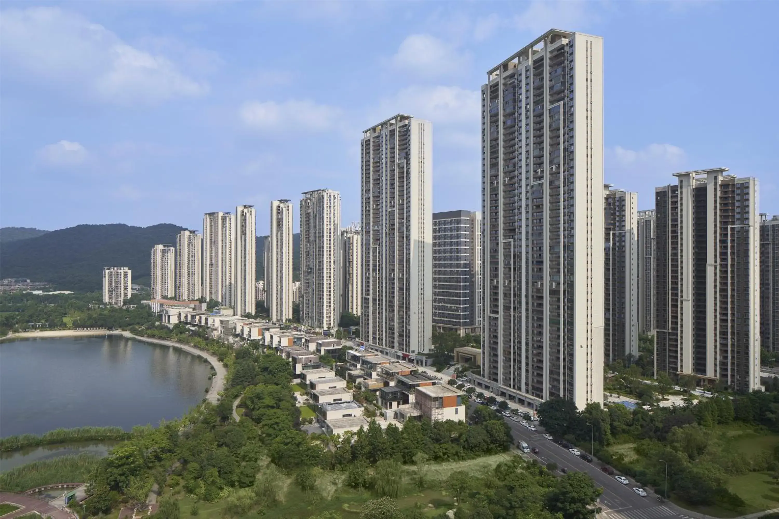 City view in The Meixi Lake, Changsha Marriott Executive Apartments
