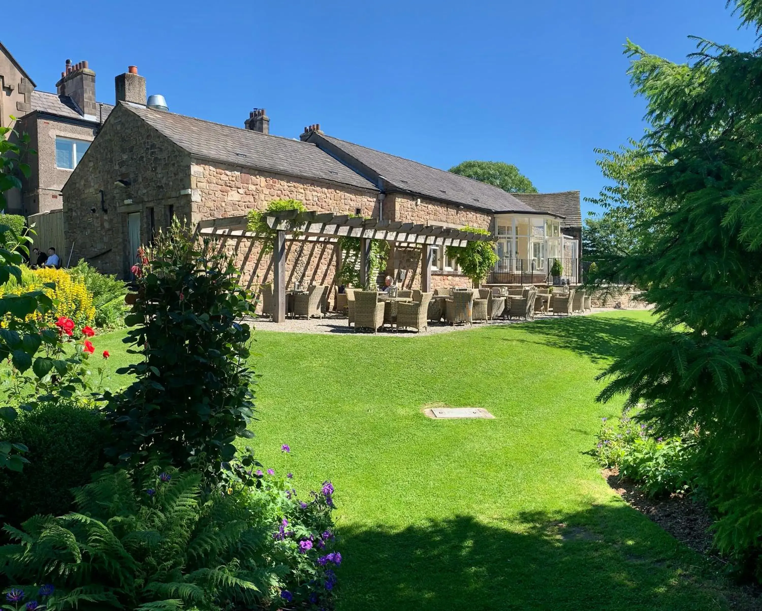 Property Building in The Shireburn Arms