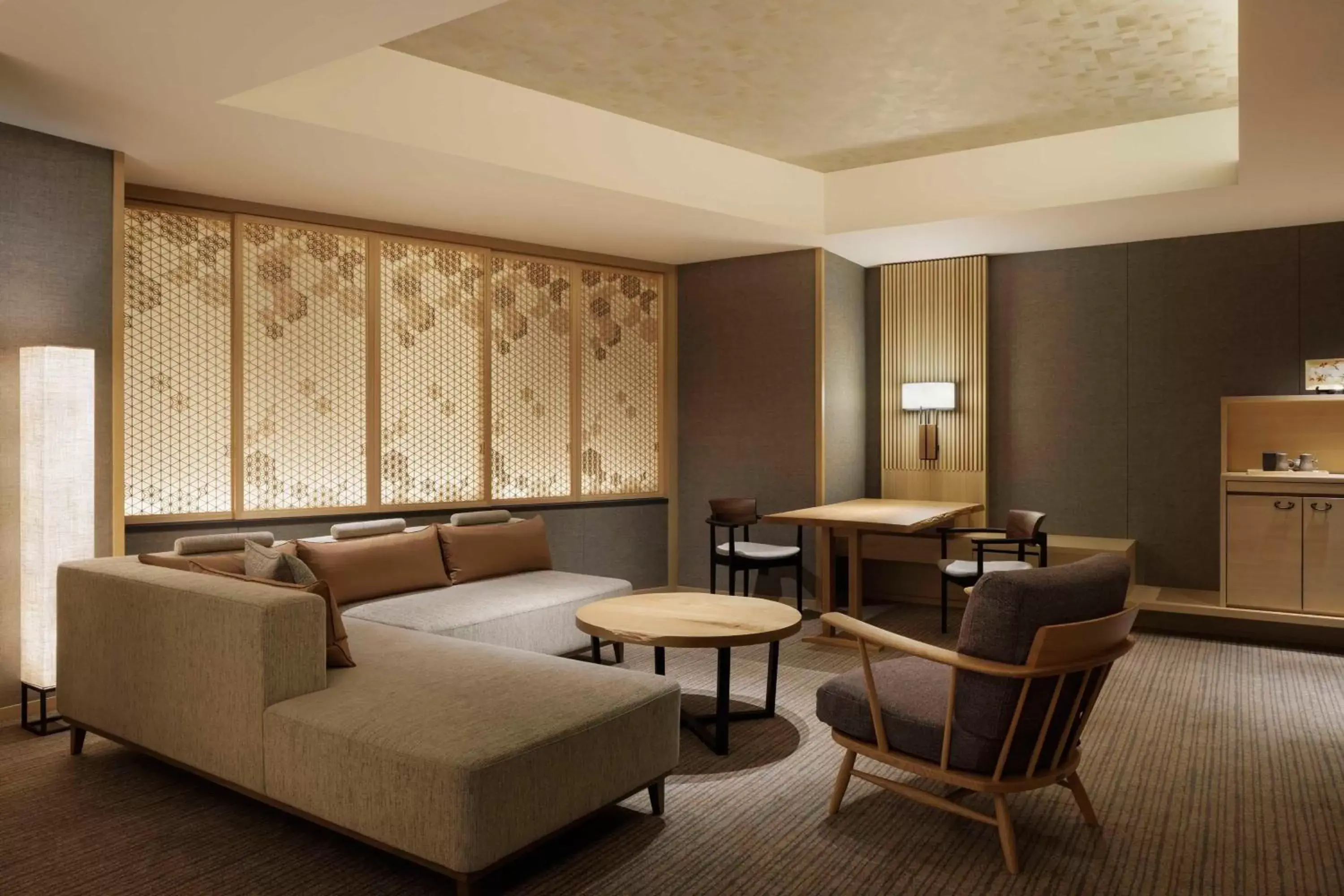 Bedroom, Lounge/Bar in Nagoya Marriott Associa Hotel