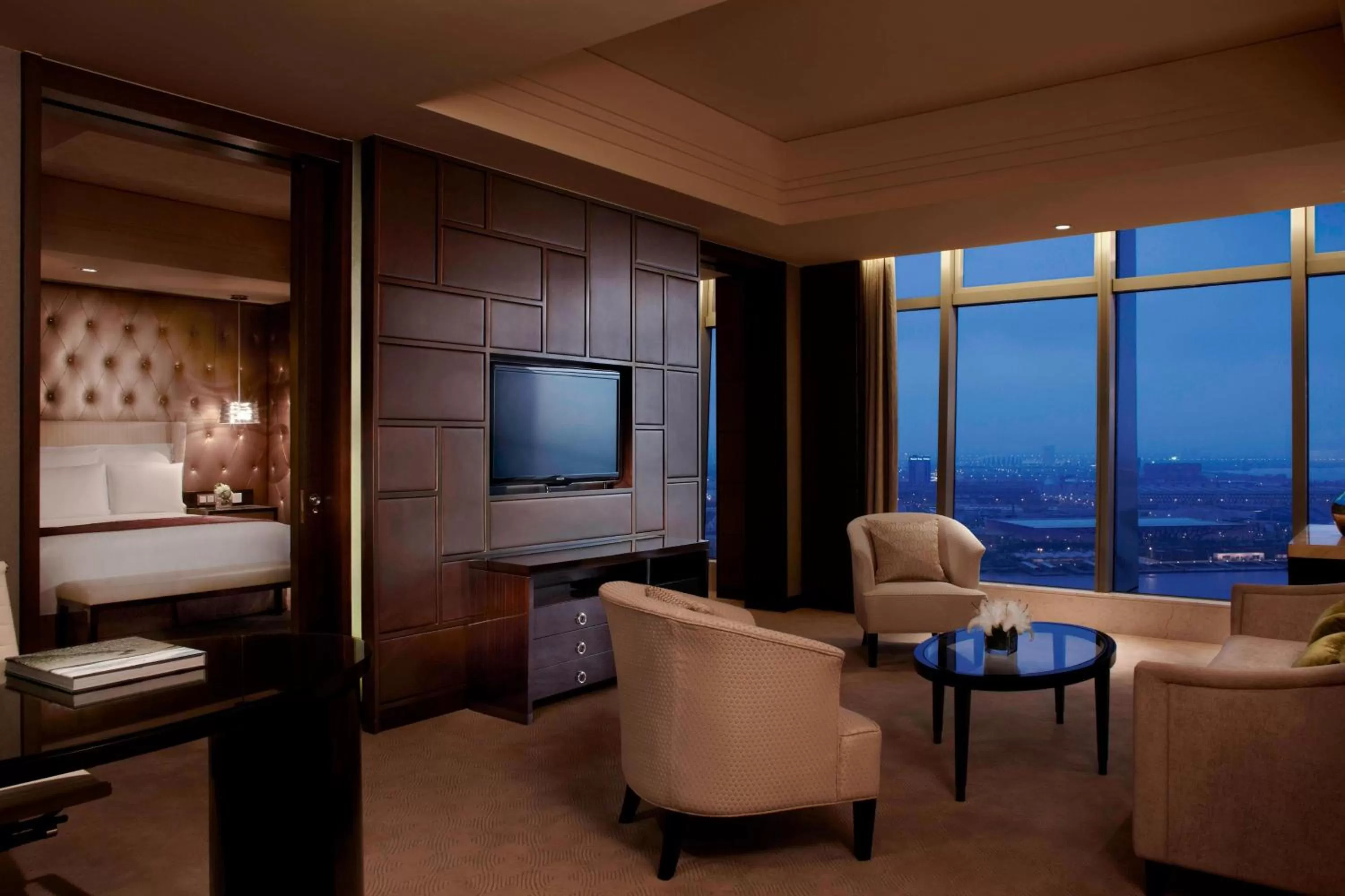 Bedroom in Shanghai Marriott Hotel Riverside