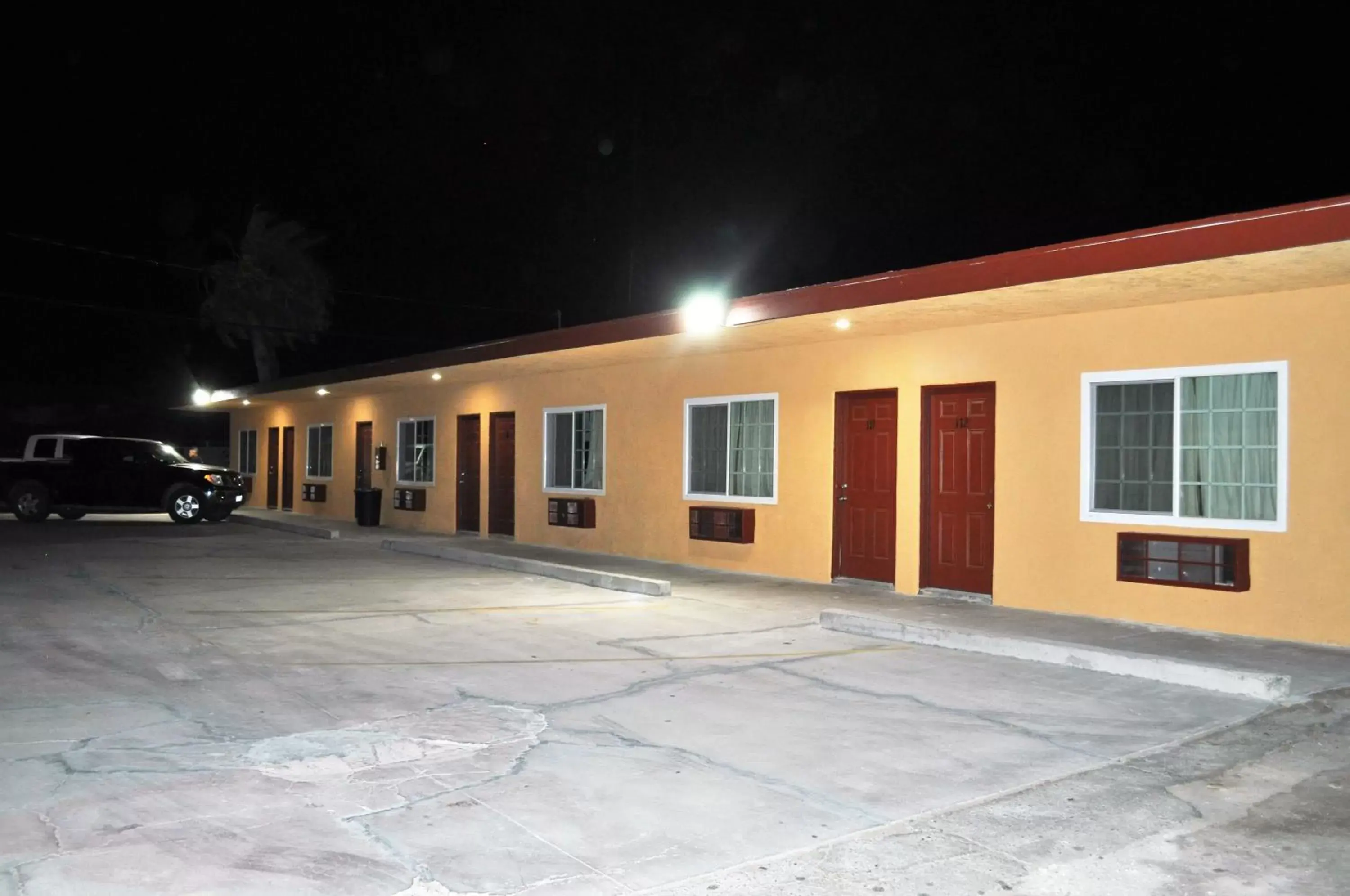 Property building in A Nights Inn Property building in A Nights Inn