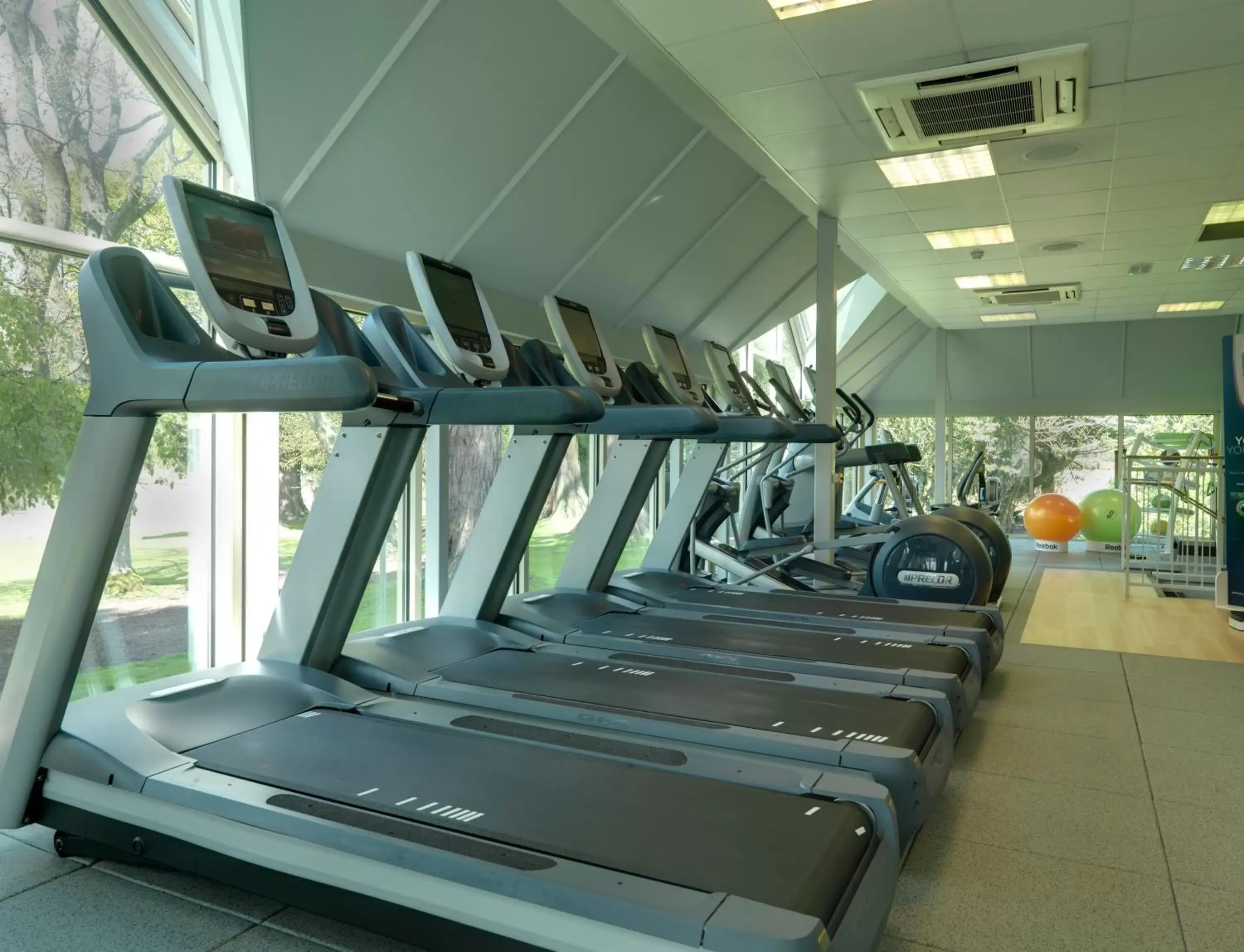 Fitness centre/facilities, Fitness Center/Facilities in The Landmark Hotel and Leisure Club