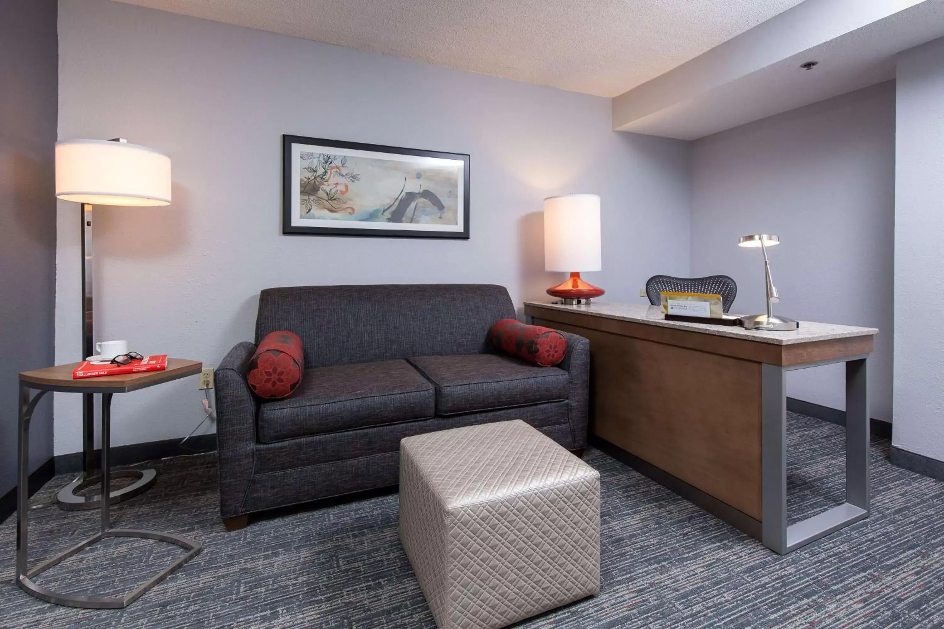 Bedroom, Seating Area in Hilton Garden Inn Atlanta North/Johns Creek