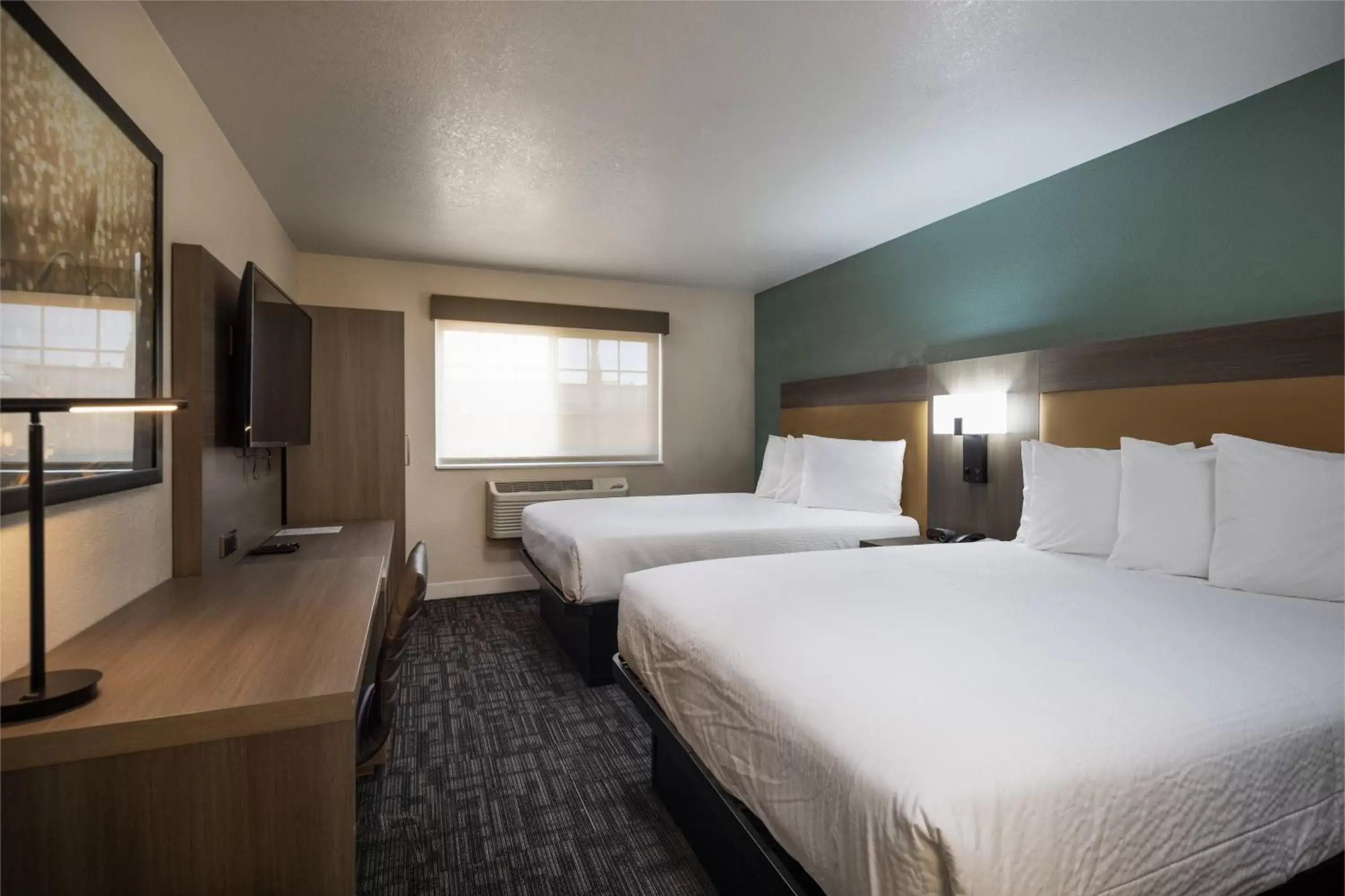Bed in SureStay Plus Hotel by Best Western Hayward