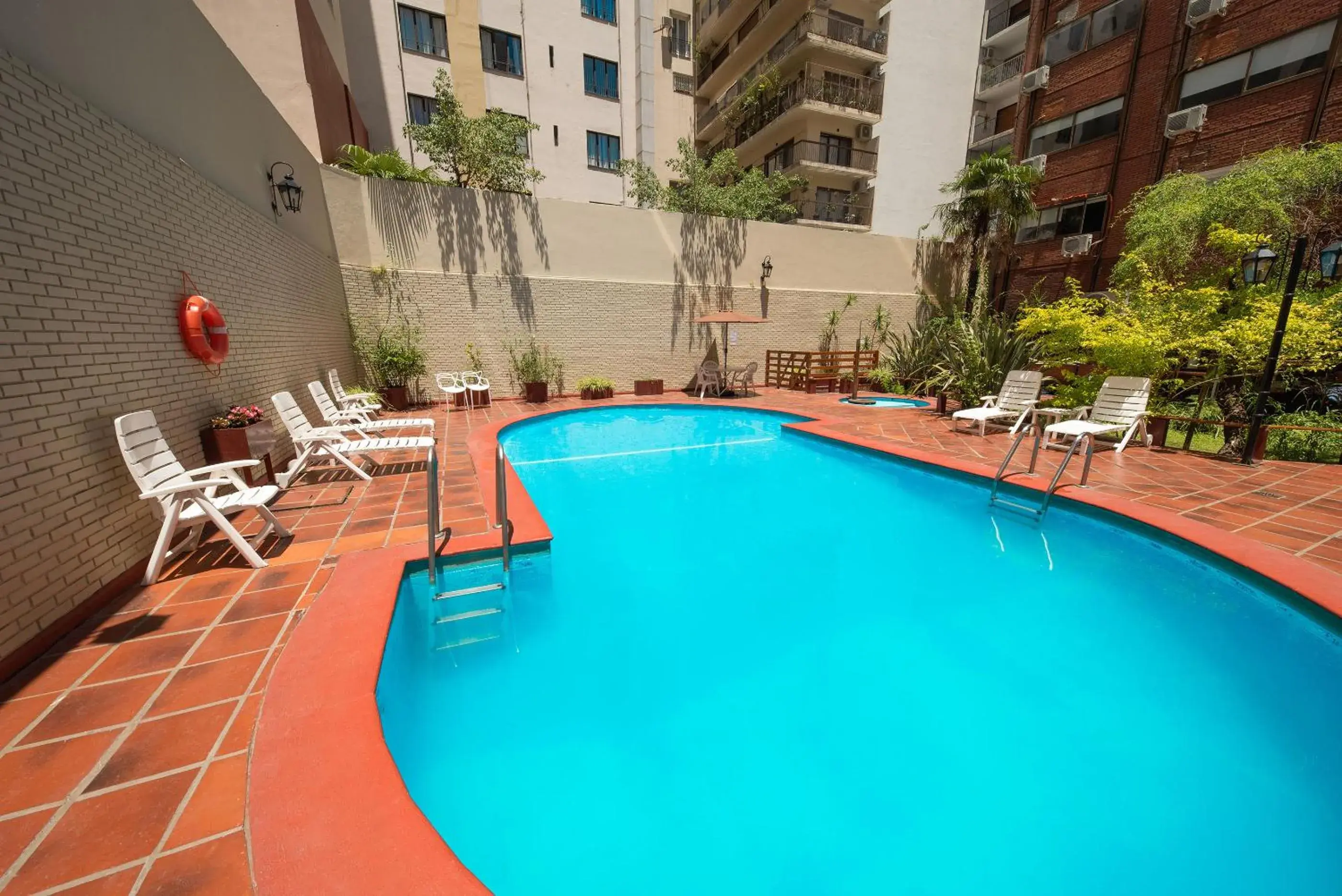 Swimming Pool in Suipacha Suites