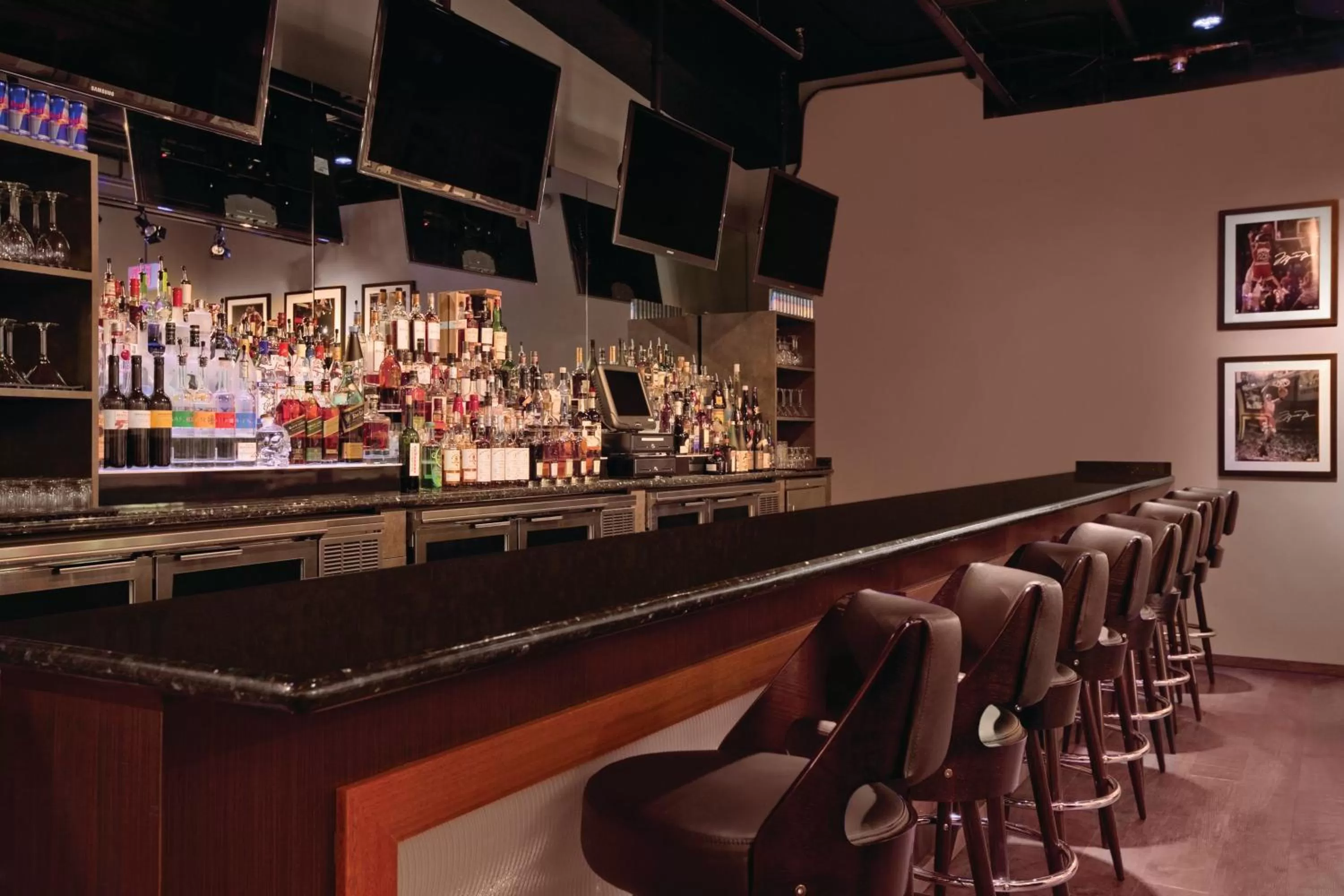 Restaurant/places to eat in Waikiki Malia