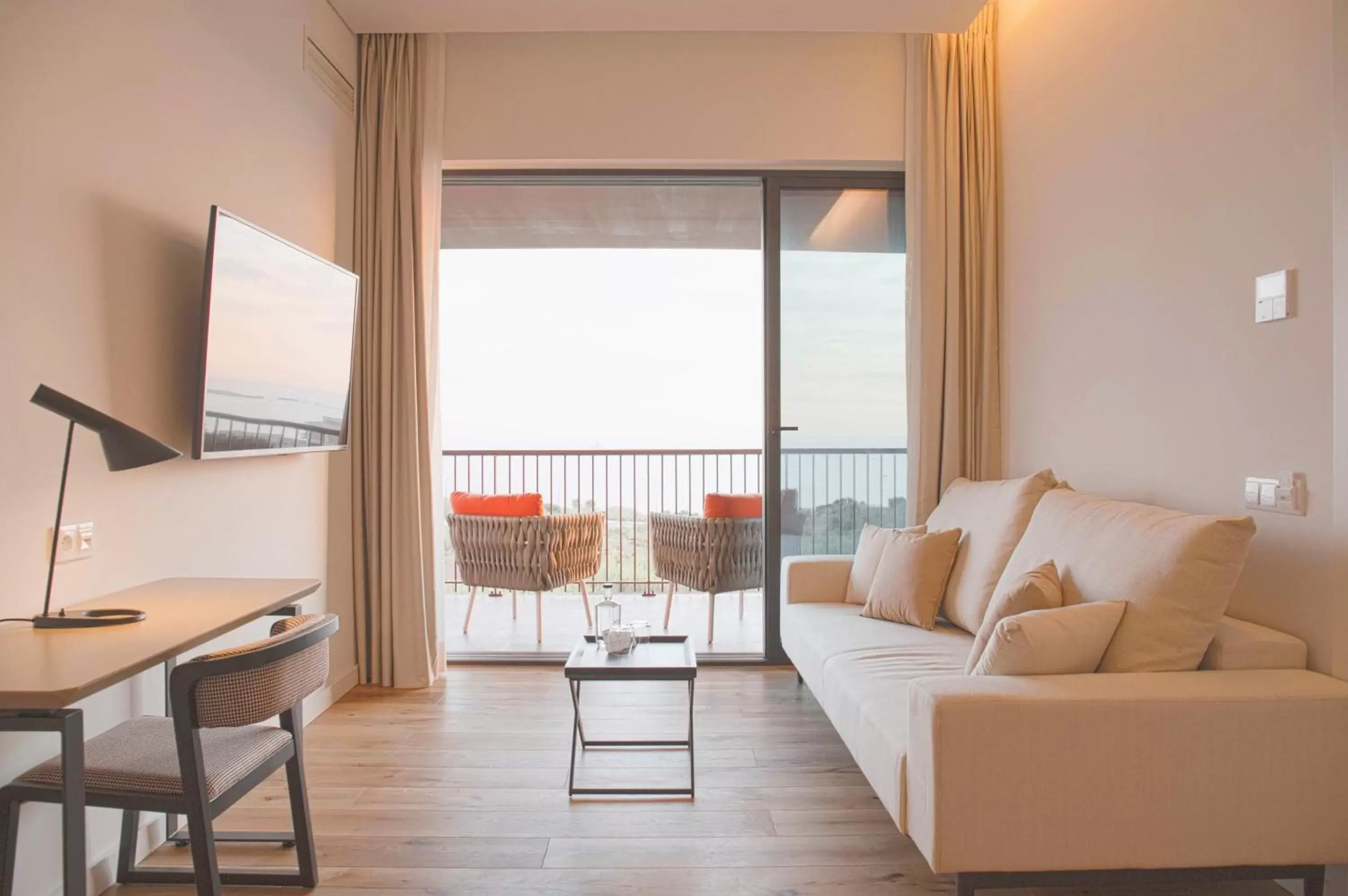 Living room, Seating Area in Sines Sea View Business & Leisure Hotel