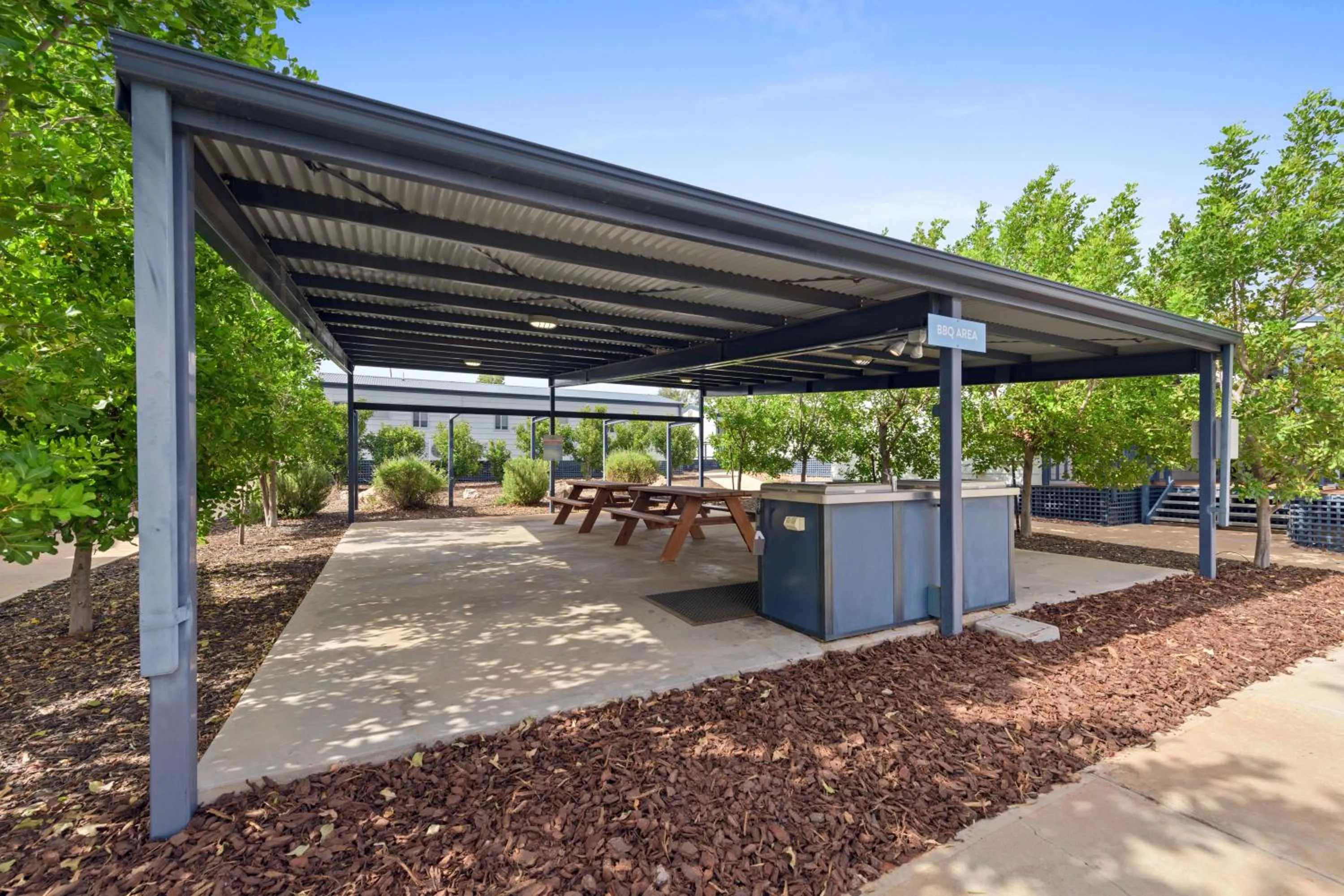 BBQ facilities in Discovery Parks - Roxby Downs