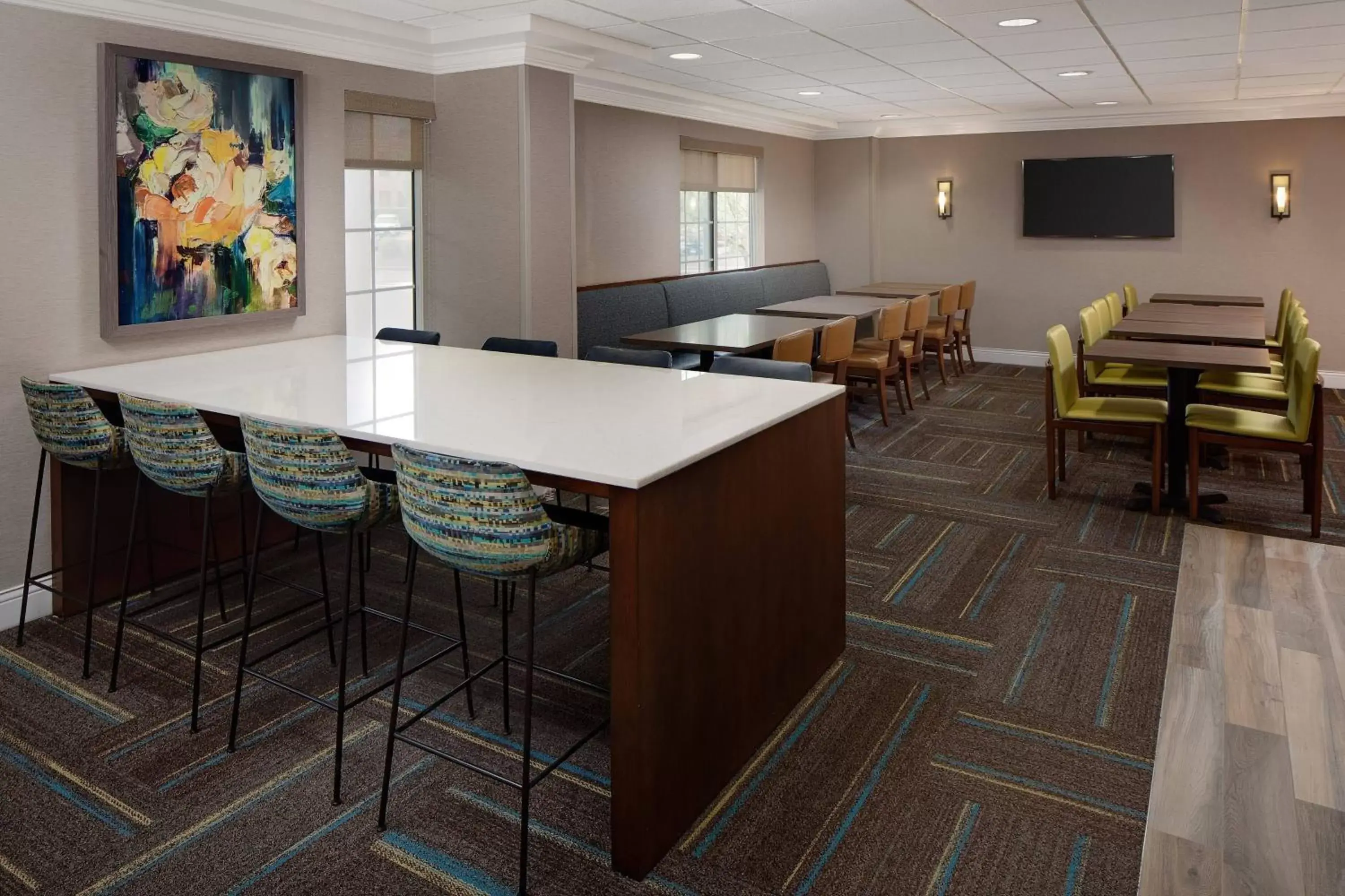 Restaurant/places to eat, Kitchen/Kitchenette in Residence Inn by Marriott Tysons