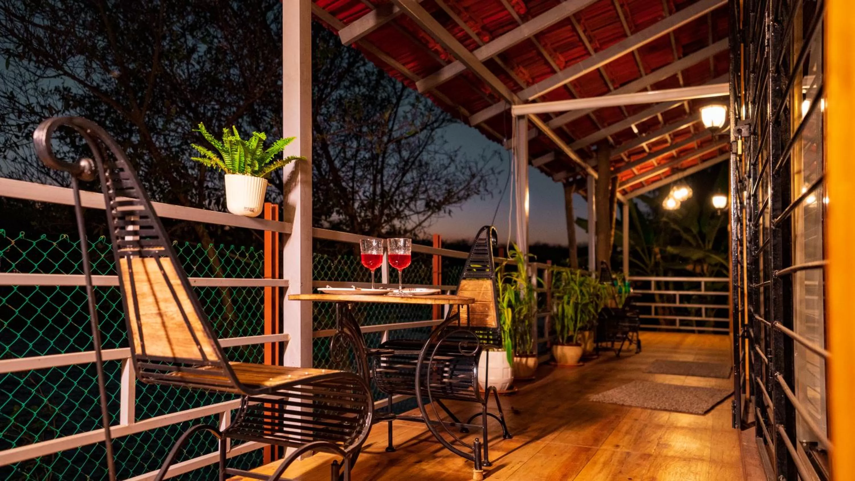 Restaurant/places to eat in Saveda Farm & Cottages