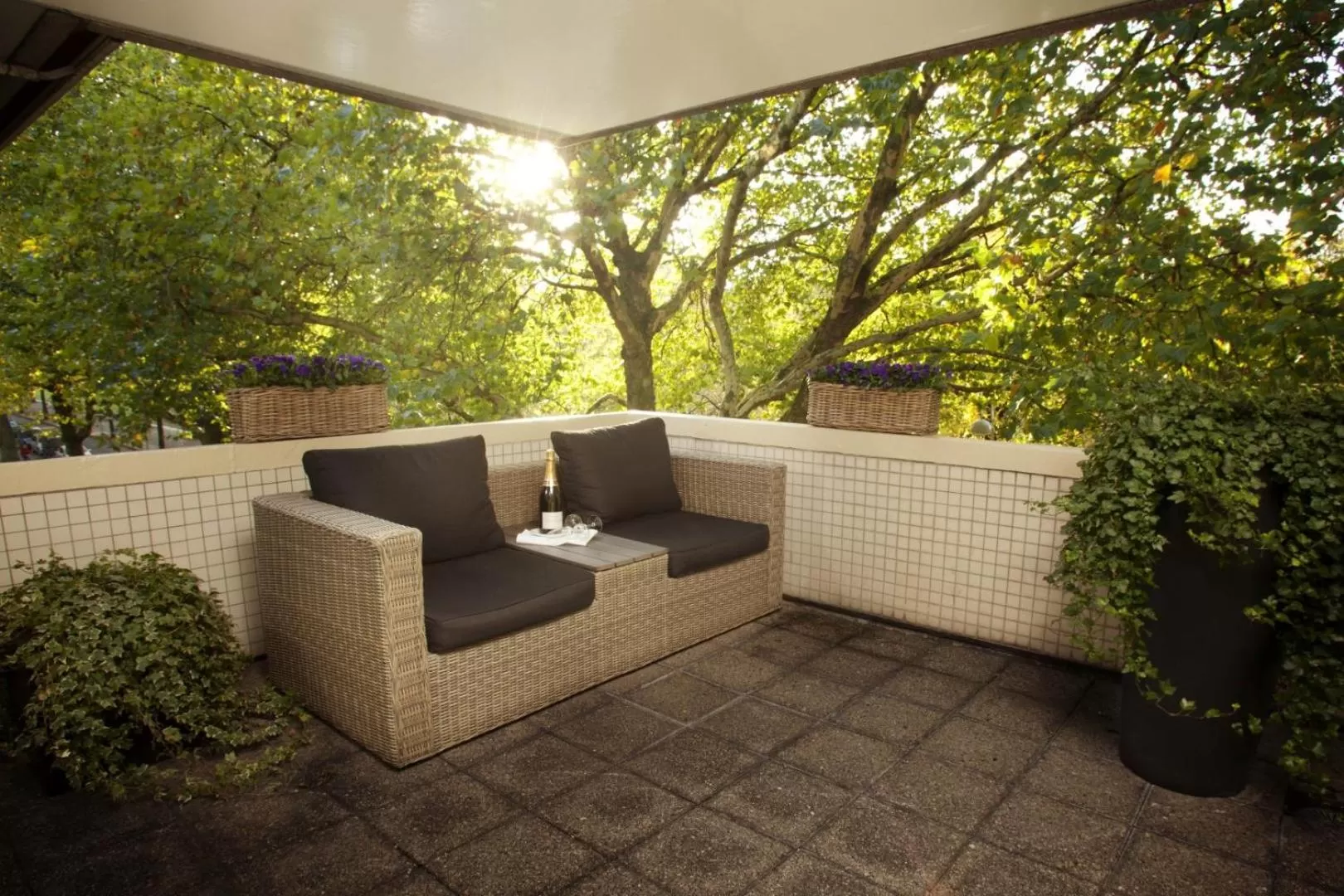 Deluxe Double Room with Balcony in Bilderberg Garden Hotel