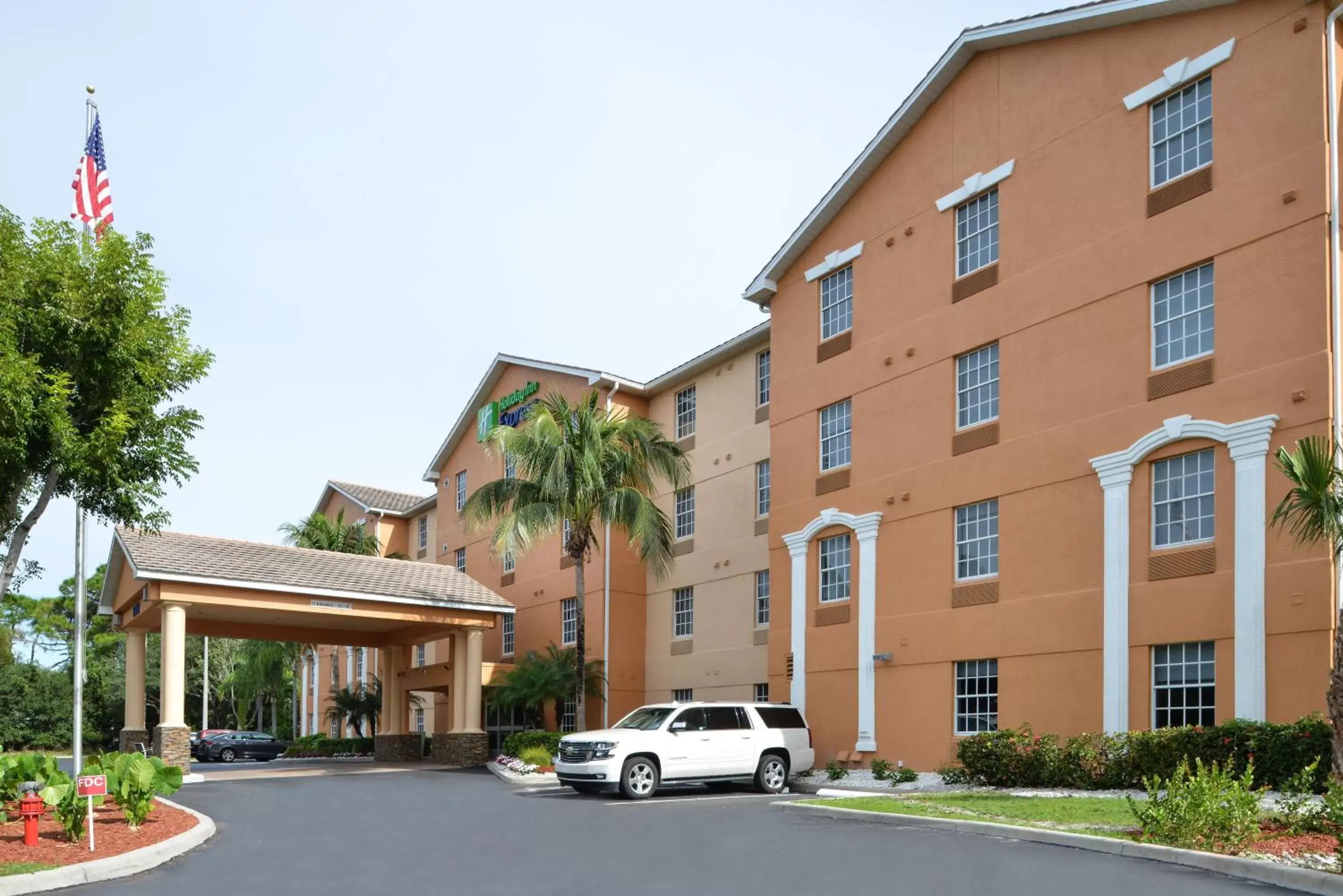 Property Building in Holiday Inn Express Hotel & Suites Bonita Springs/Naples, an IHG Hotel