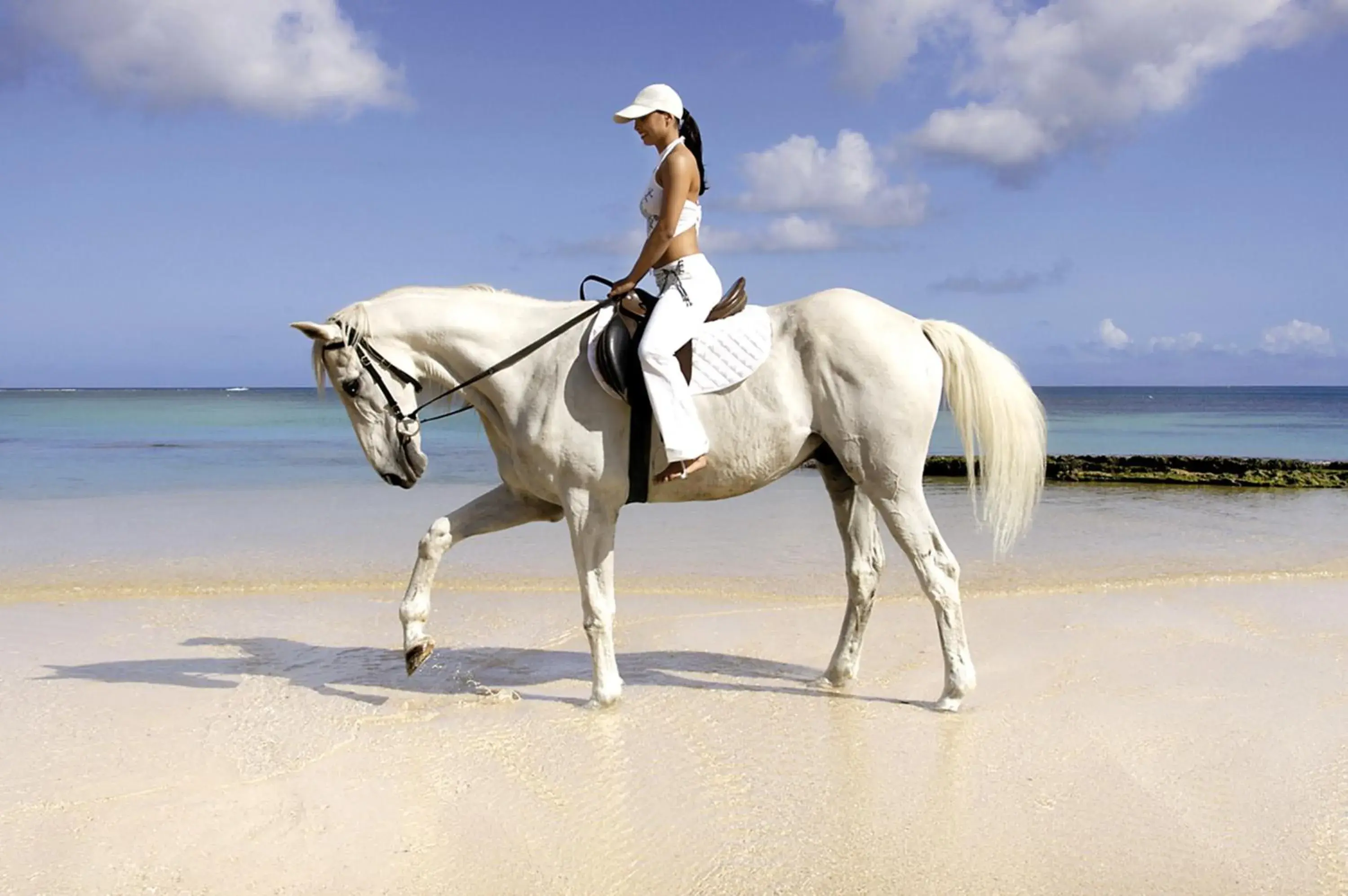 Horse-riding, Horseback Riding in Maritim Resort & Spa Mauritius