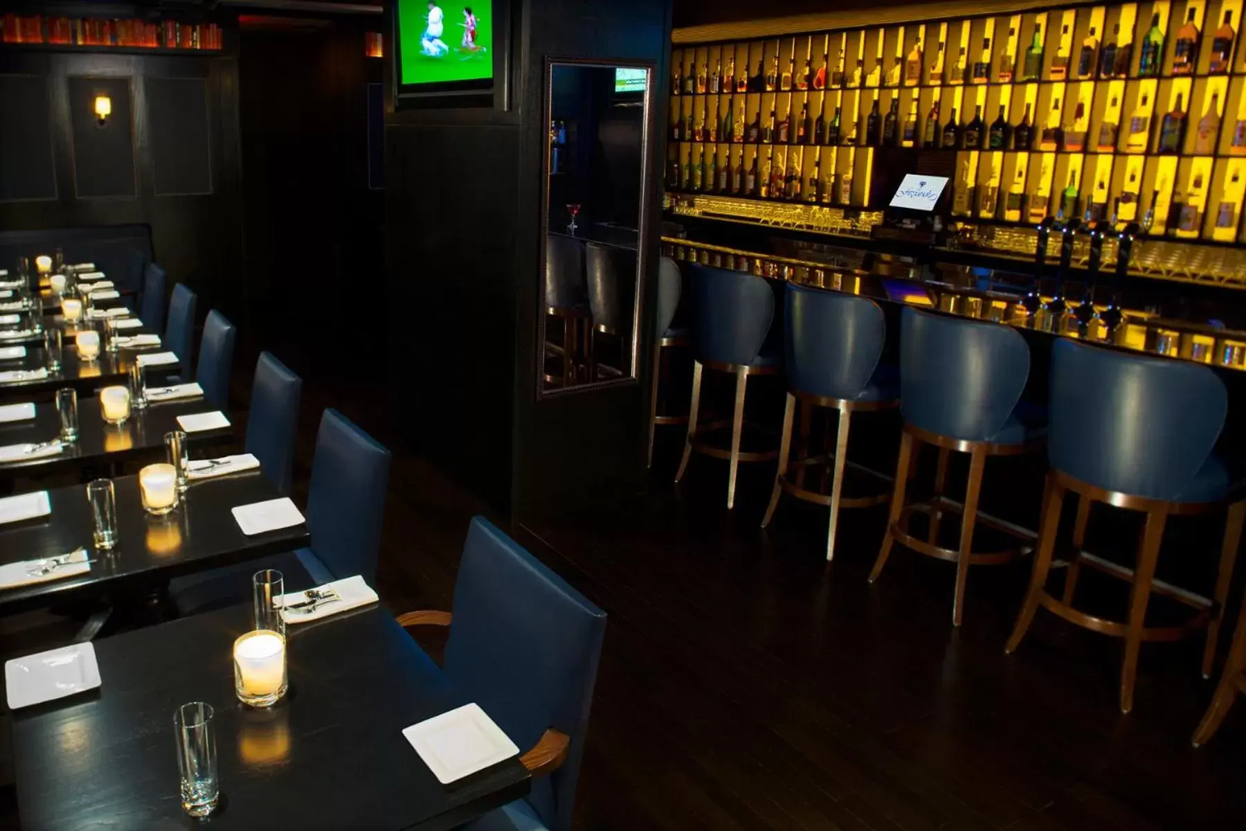 Restaurant/places to eat, Lounge/Bar in Fitzpatrick Manhattan