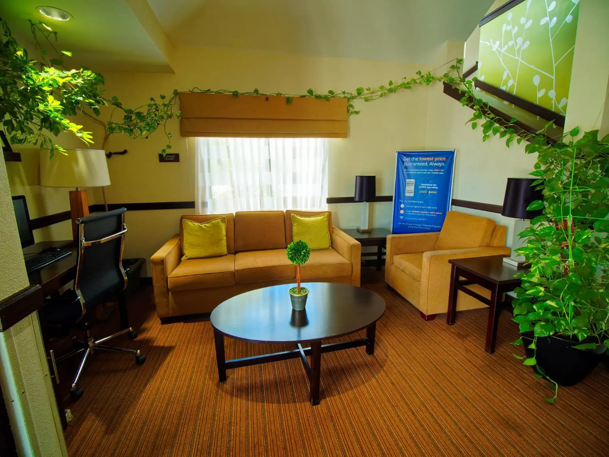 Lounge or bar, Seating Area in Sleep Inn Morganton