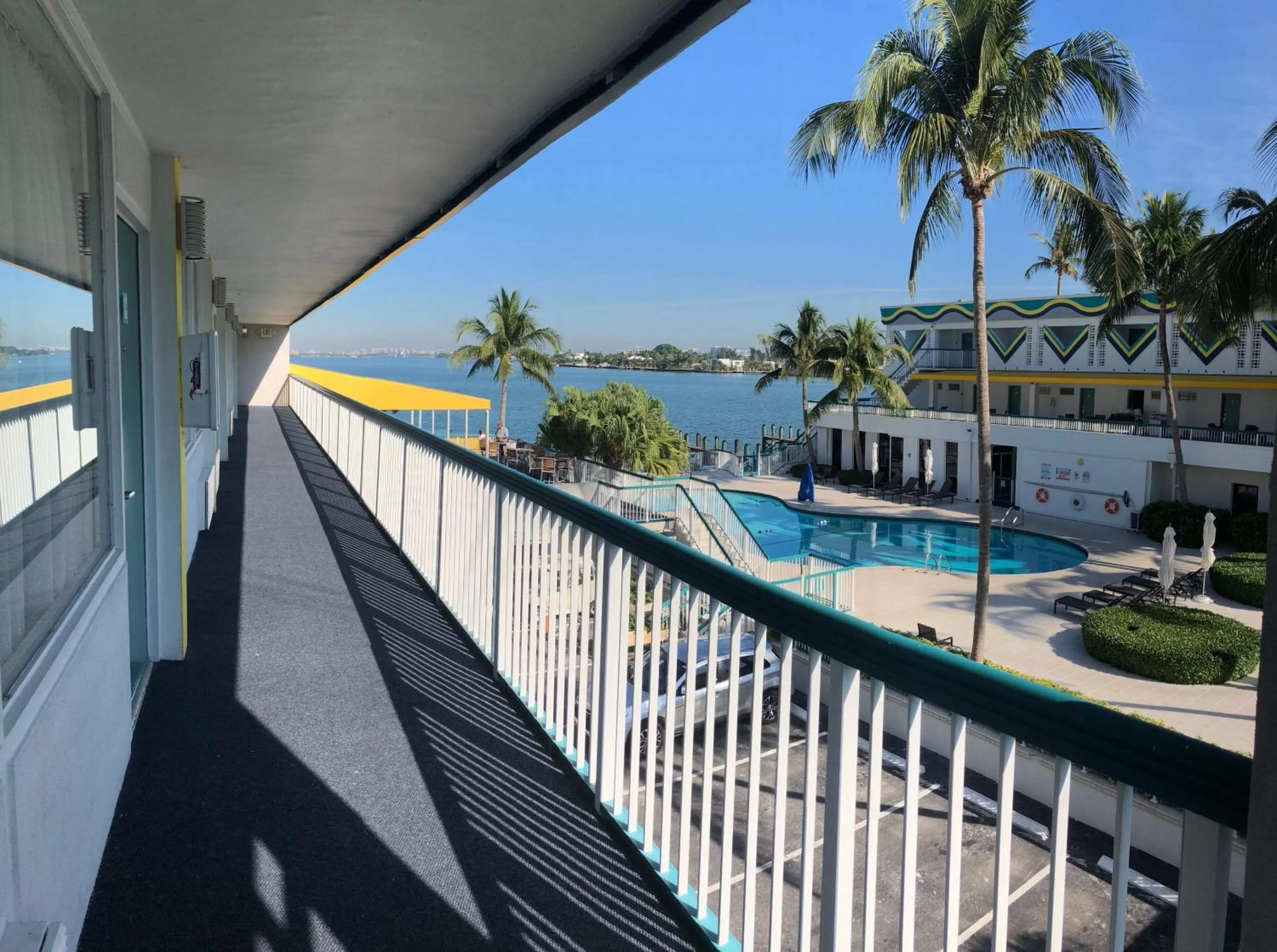 Photo of the whole room, Pool View in Best Western On The Bay Inn & Marina