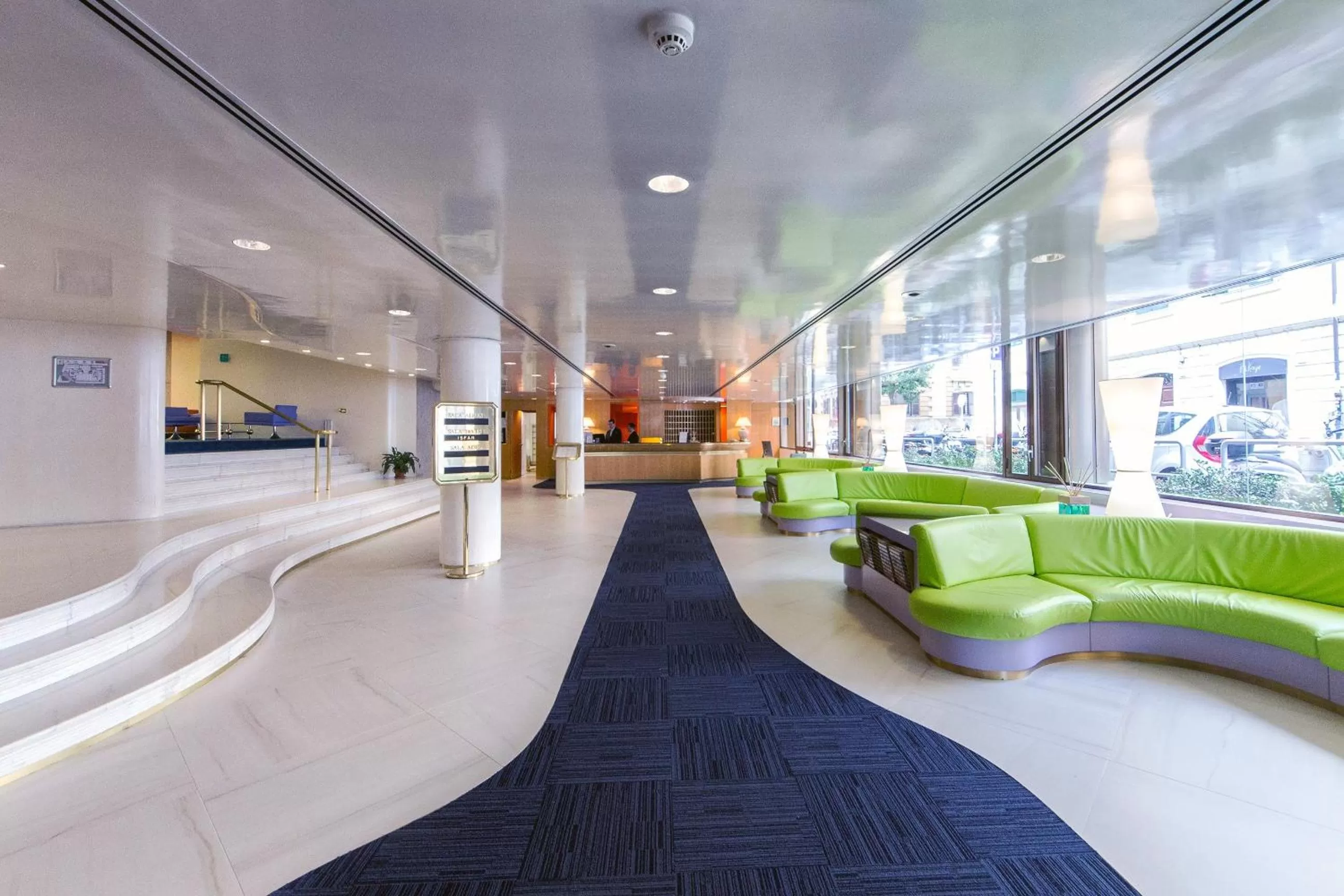 Lobby or reception in Albani Hotel Roma