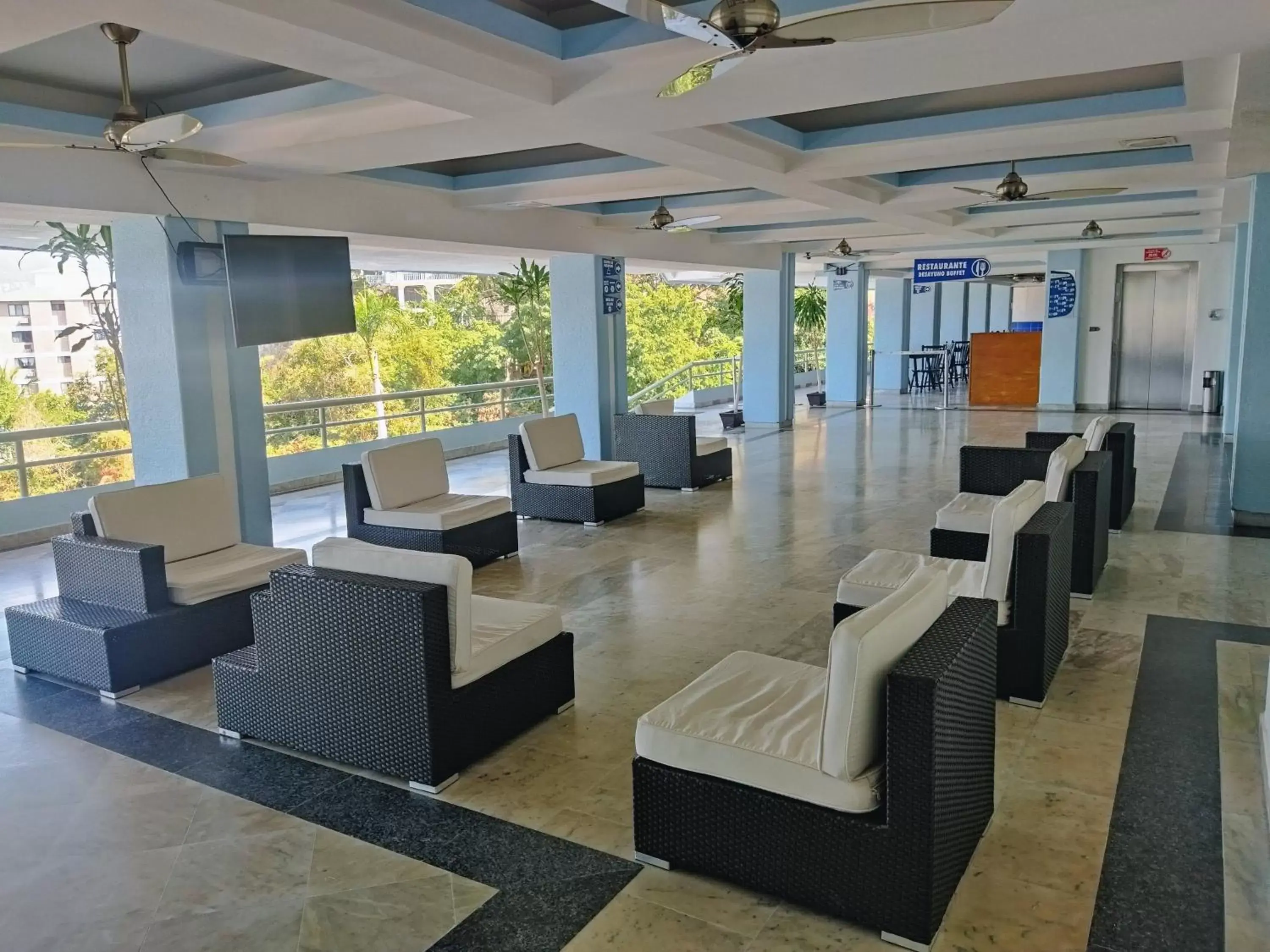 Lobby or reception in Hotel Aristos Acapulco