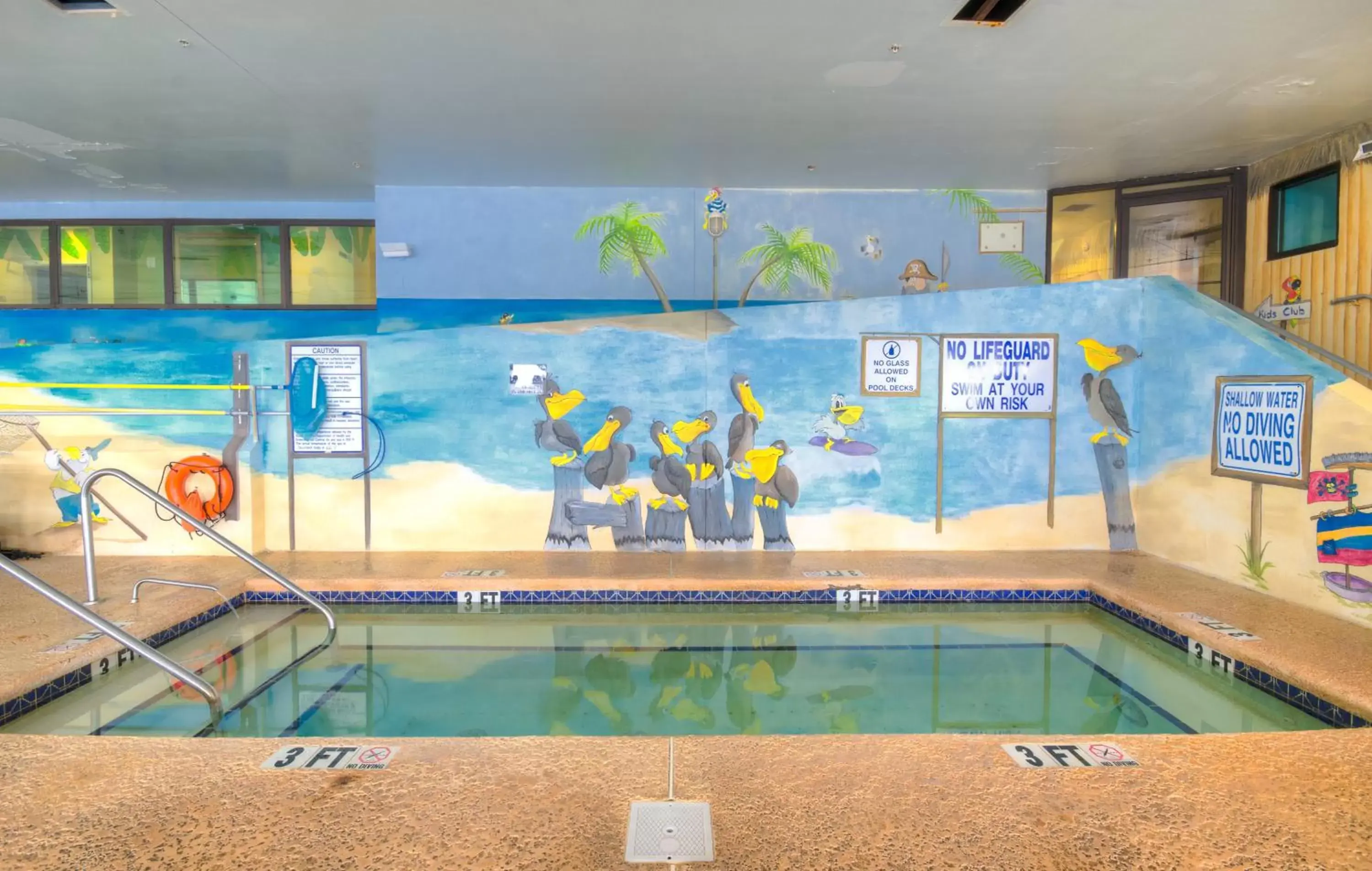 Hot Tub, Swimming Pool in Caribbean Resort Myrtle Beach