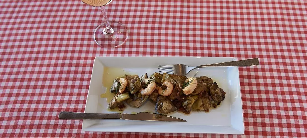 Restaurant/places to eat in Hotel-Hostal Sport