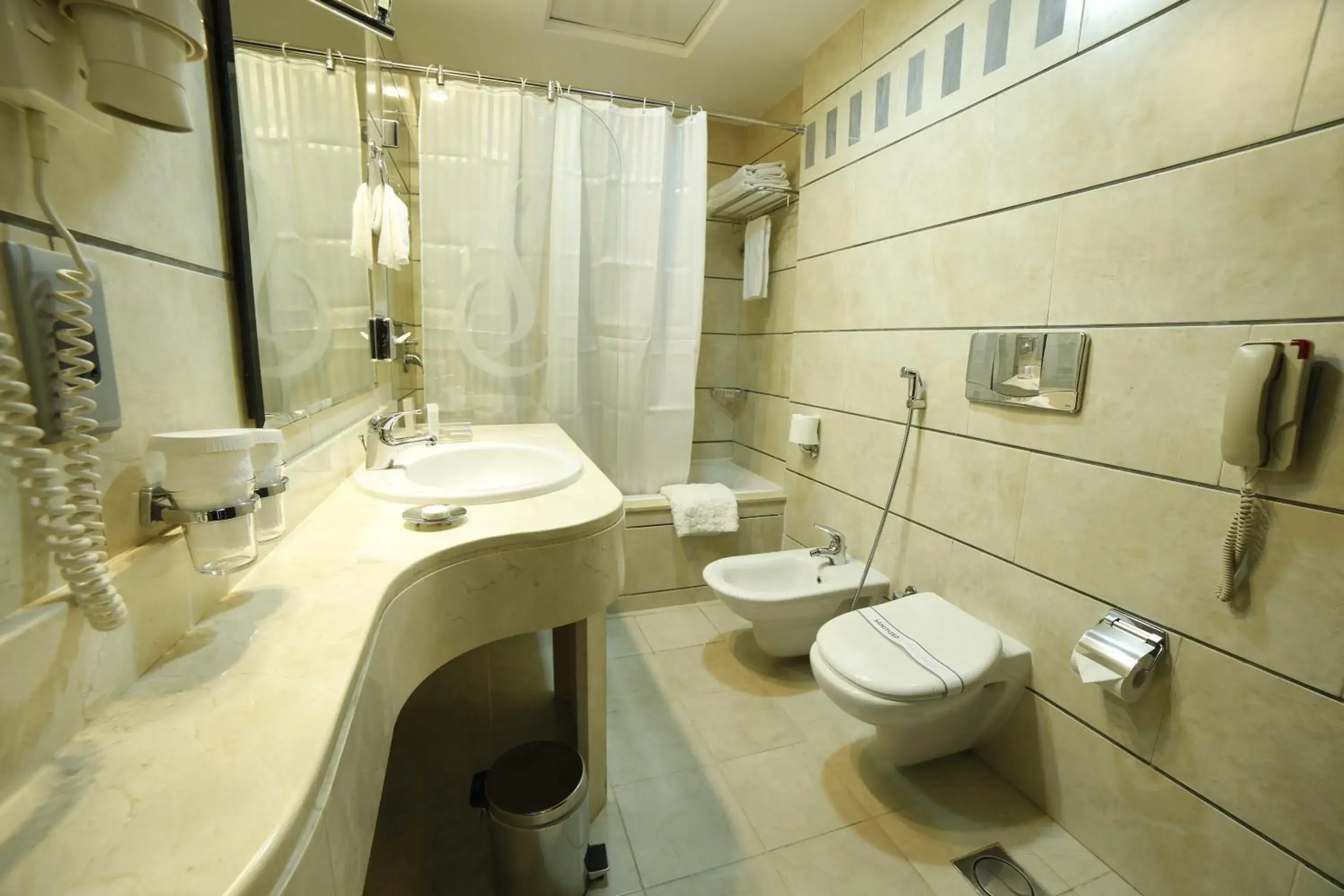 Shower, Bathroom in City Seasons Hotel & Suites Muscat