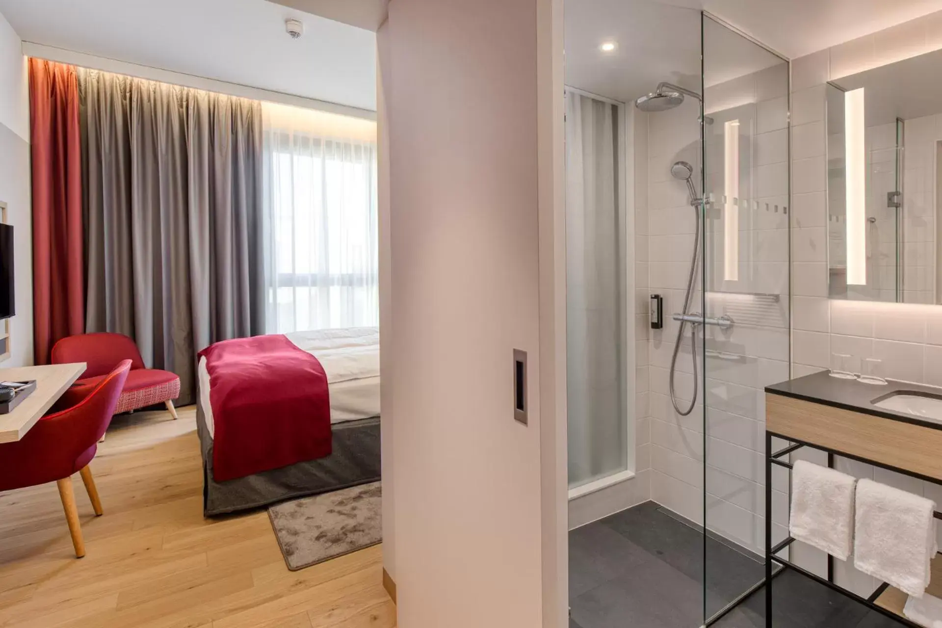 Photo of the whole room in IntercityHotel Berlin Airport BER Terminal 1 & 2 Photo of the whole room in IntercityHotel Berlin Airport BER Terminal 1 & 2