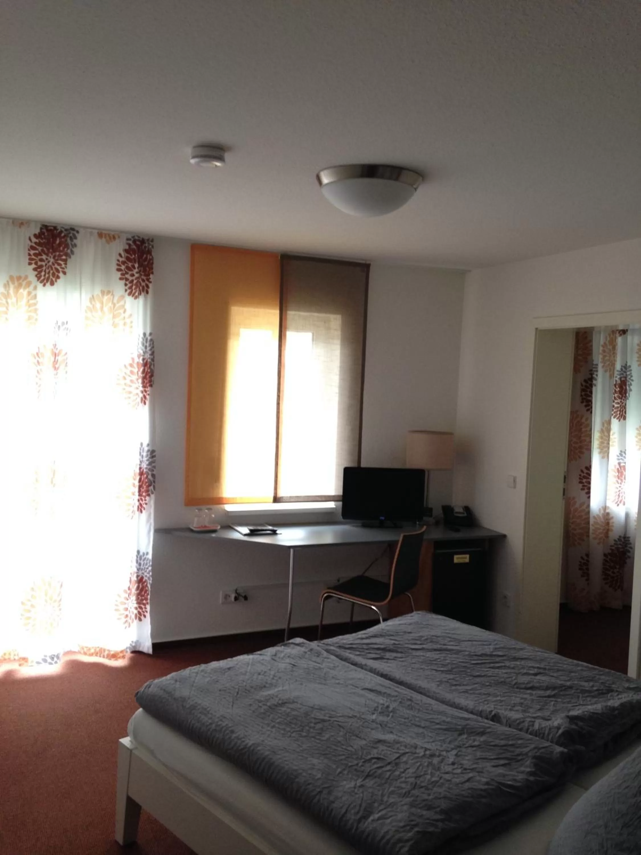 Photo of the whole room, Bed in Hotel Astra Rastatt